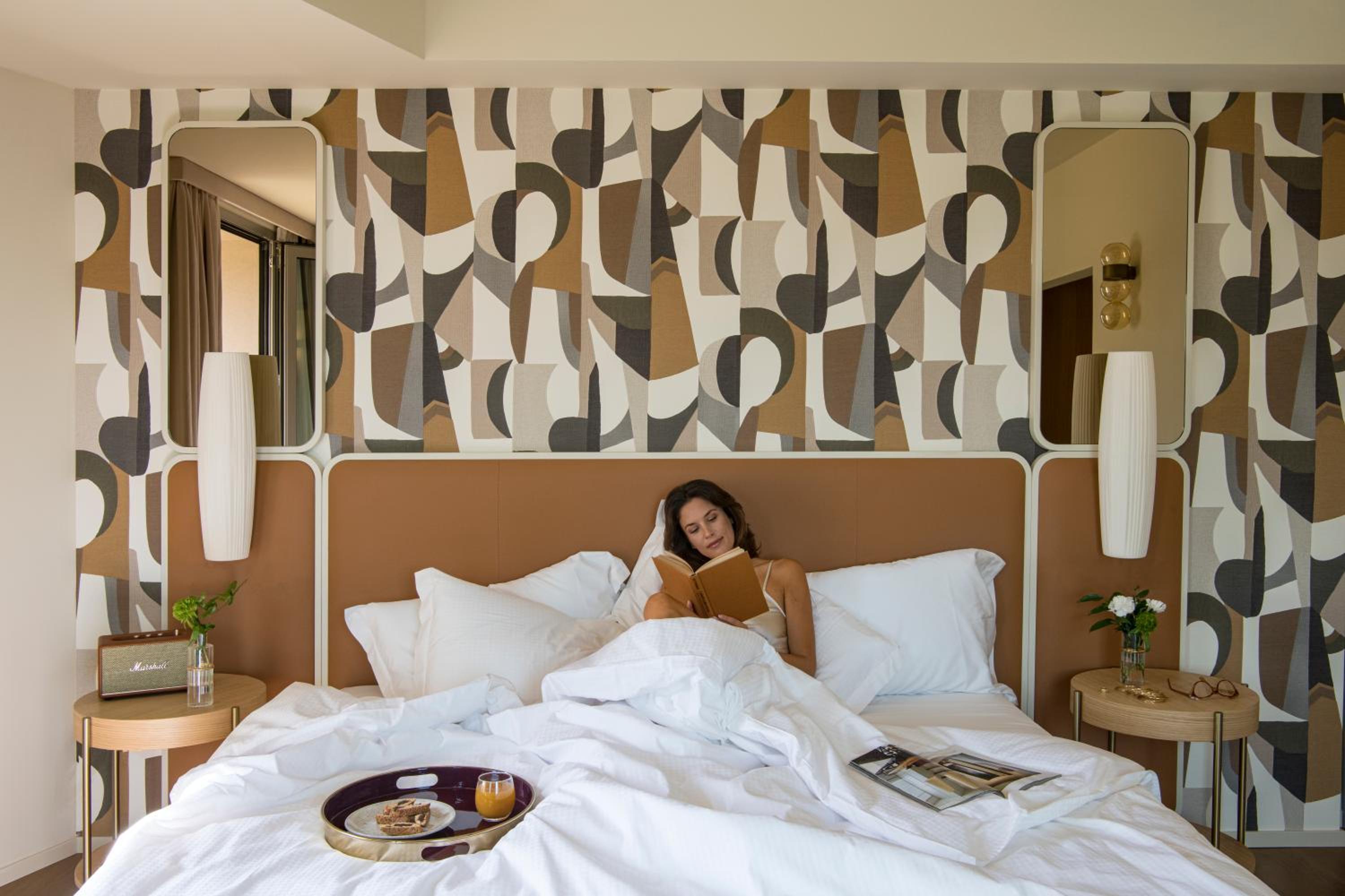 Double Urban Room with One-time SPA access thumbnail 5