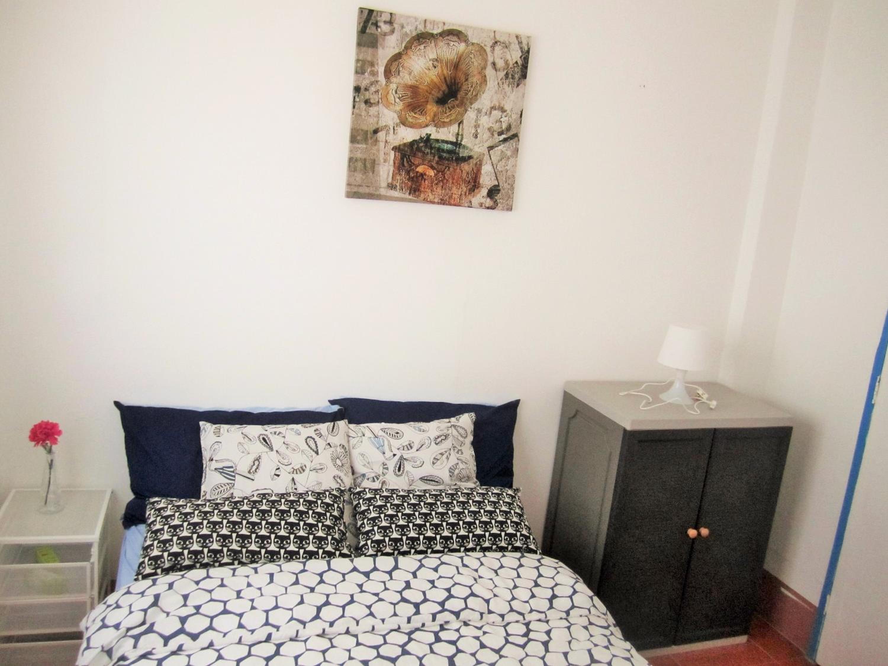 Standard Double Room - Photo 35