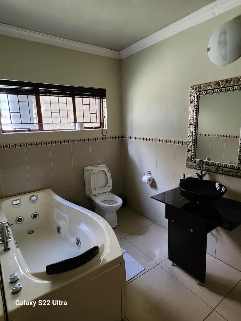 Deluxe Double Room with Shower photo 1