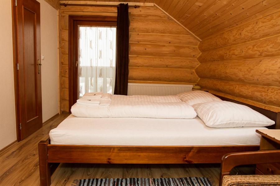 Double Room with Balcony photo 3