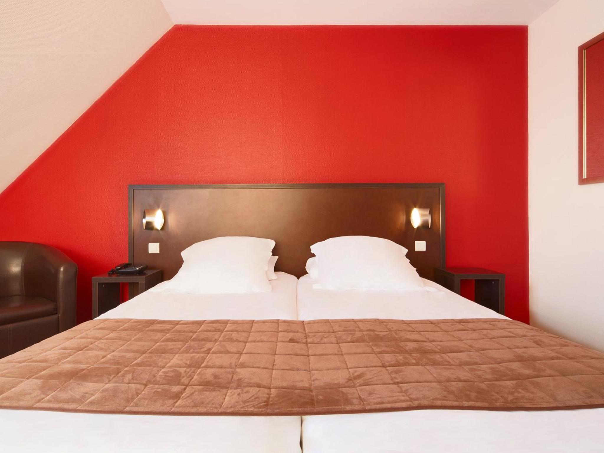 Twin Room (2 Single Beds) - Photo 3
