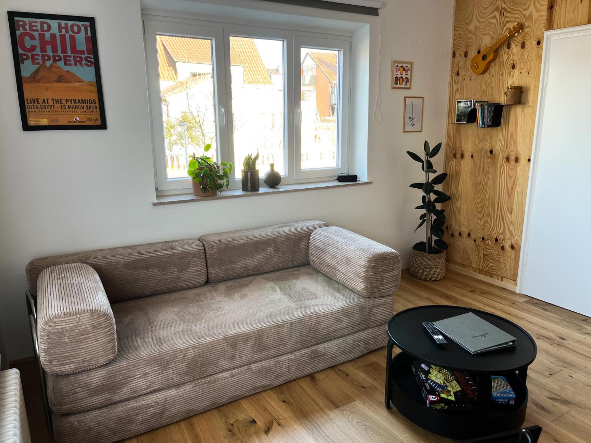 Studio Apartment photo 1