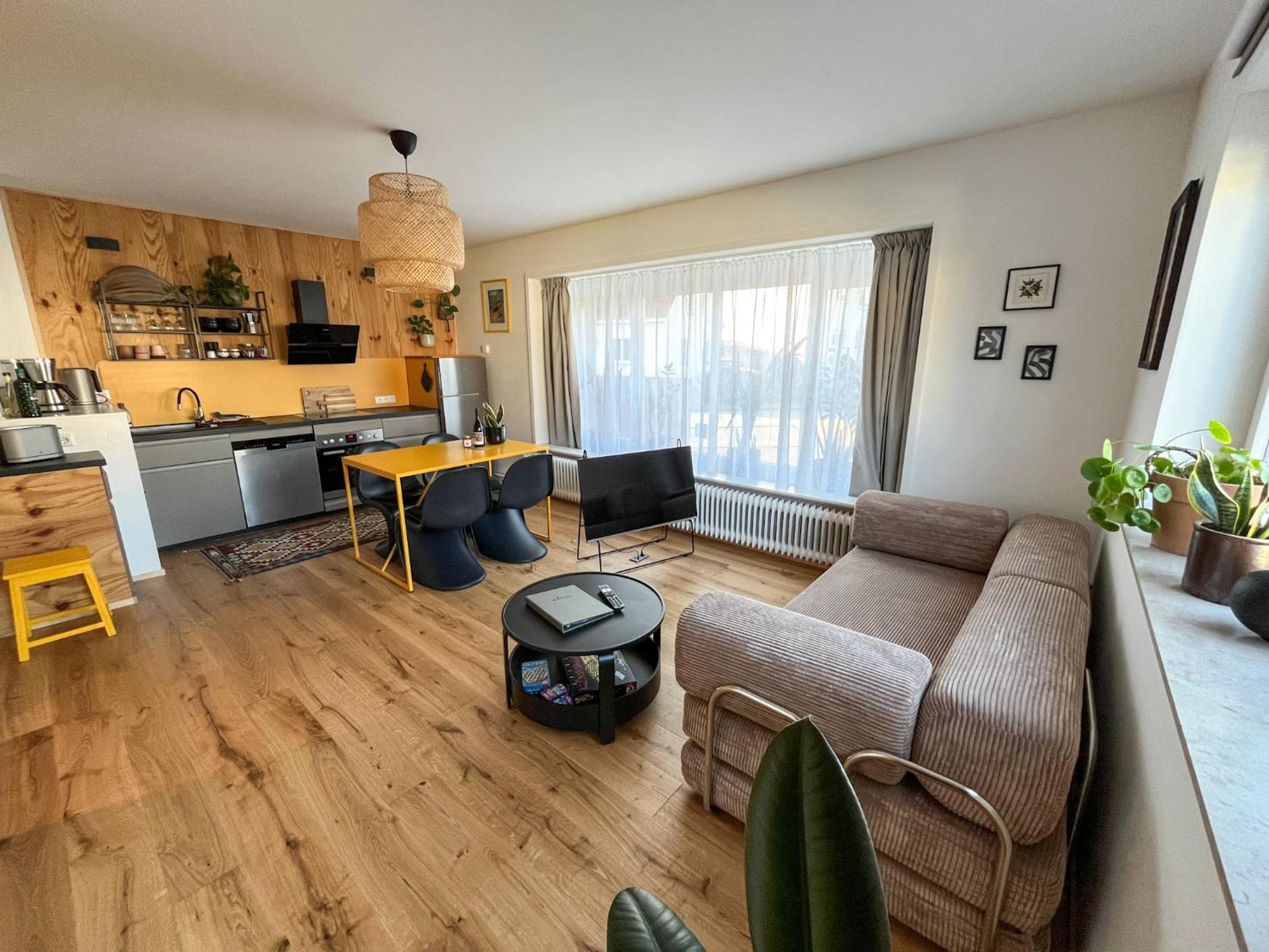 Studio Apartment photo 2