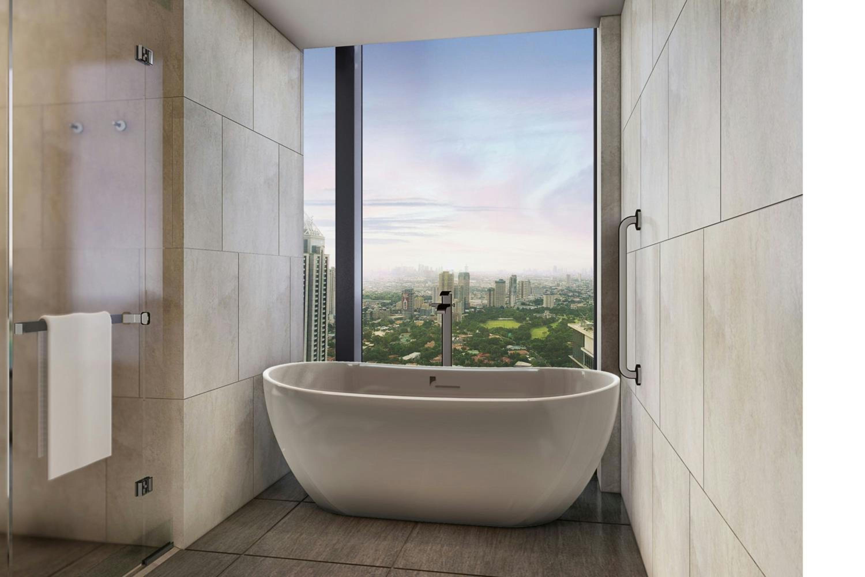 Deluxe Suite with City View - Corner Room