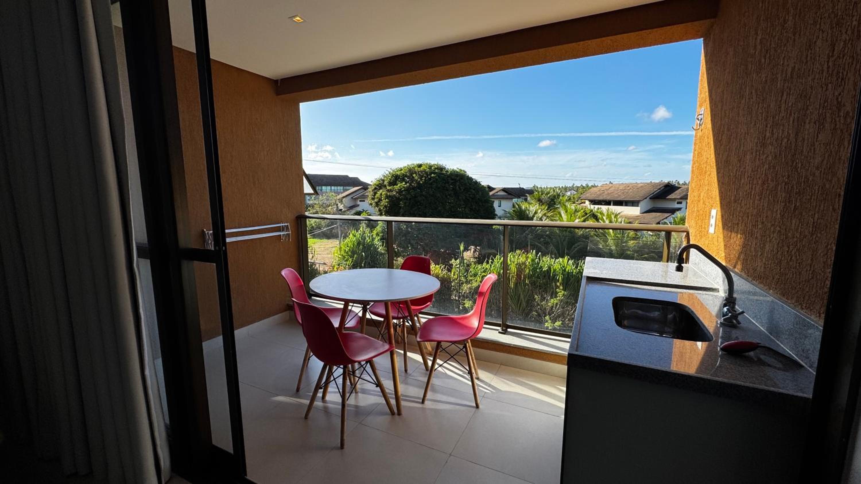 Studio with Balcony photo 1