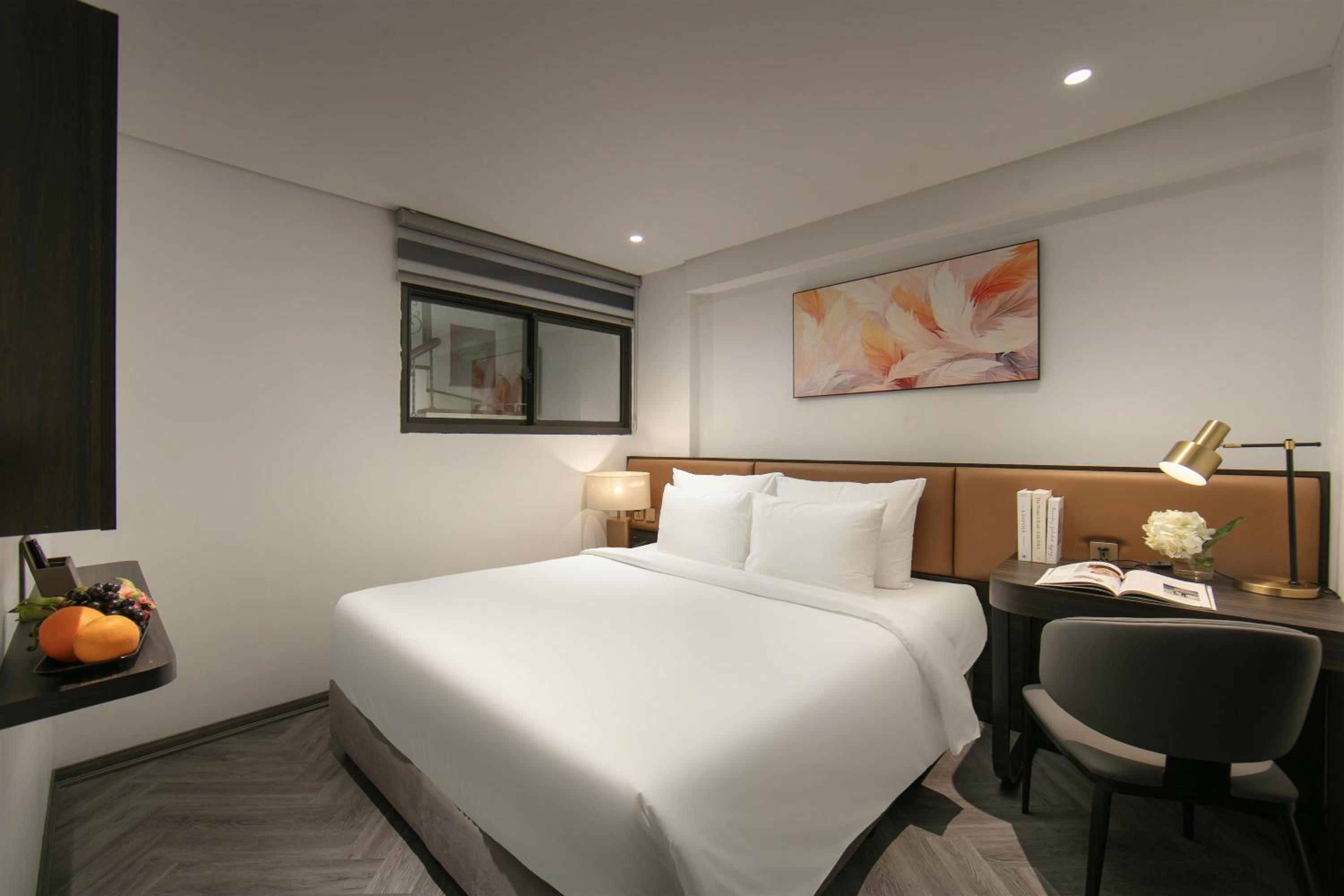 Superior Double Room with Internal Window