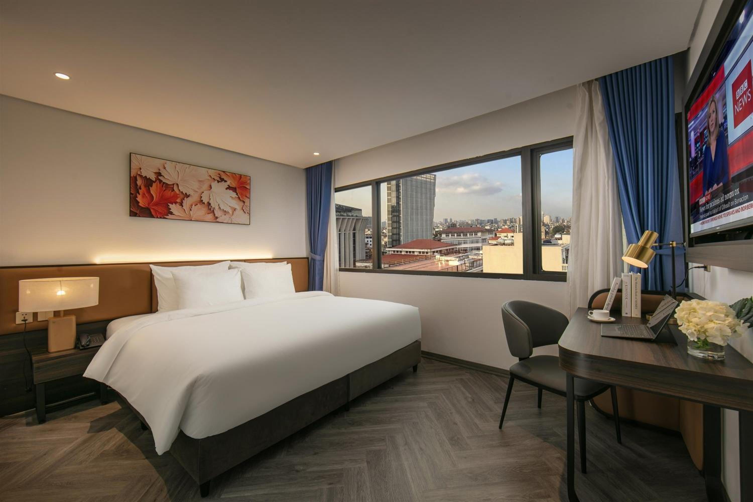 Executive Double or Twin Room with City View