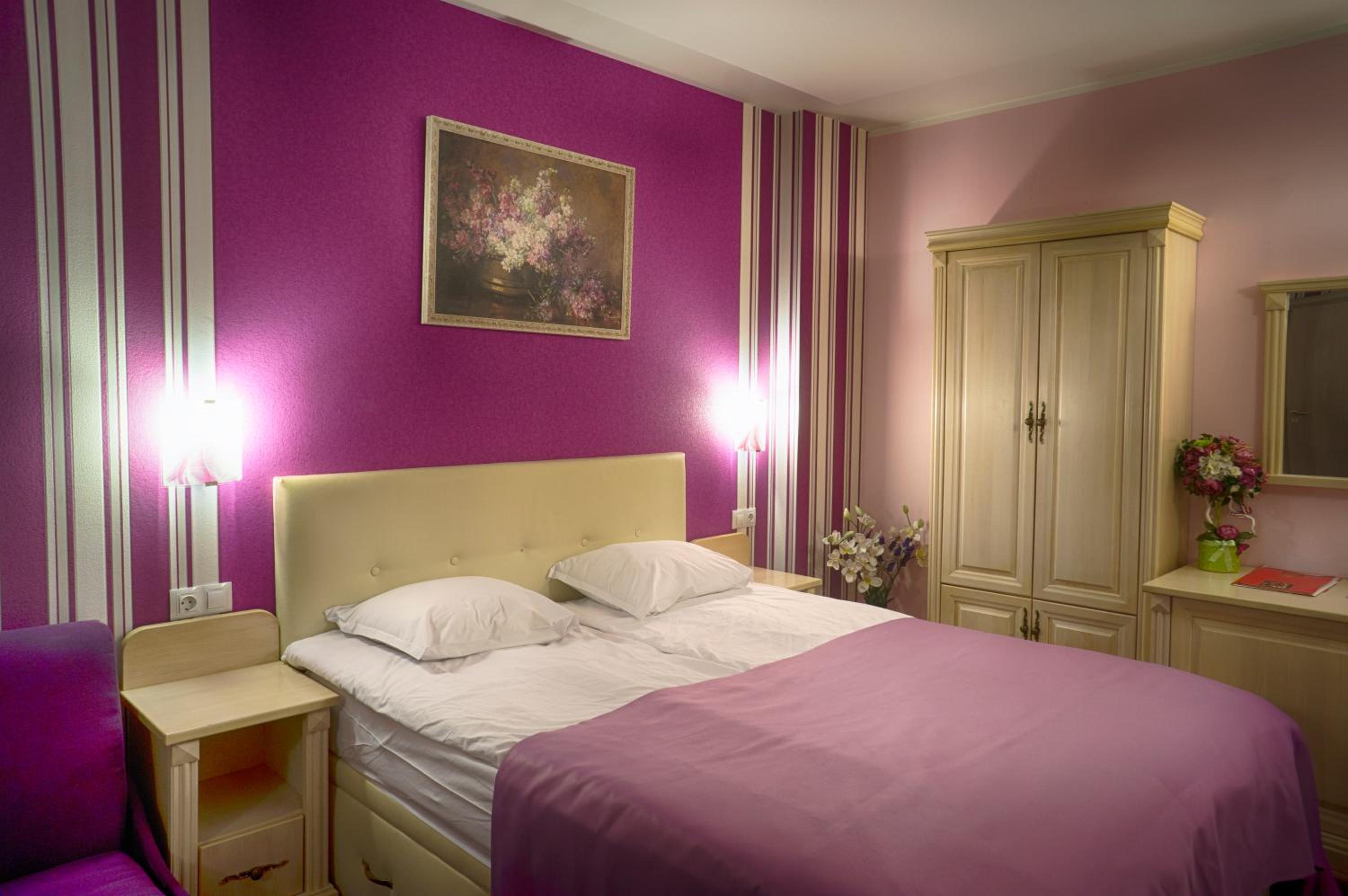 Deluxe Double Room with Balcony photo 3