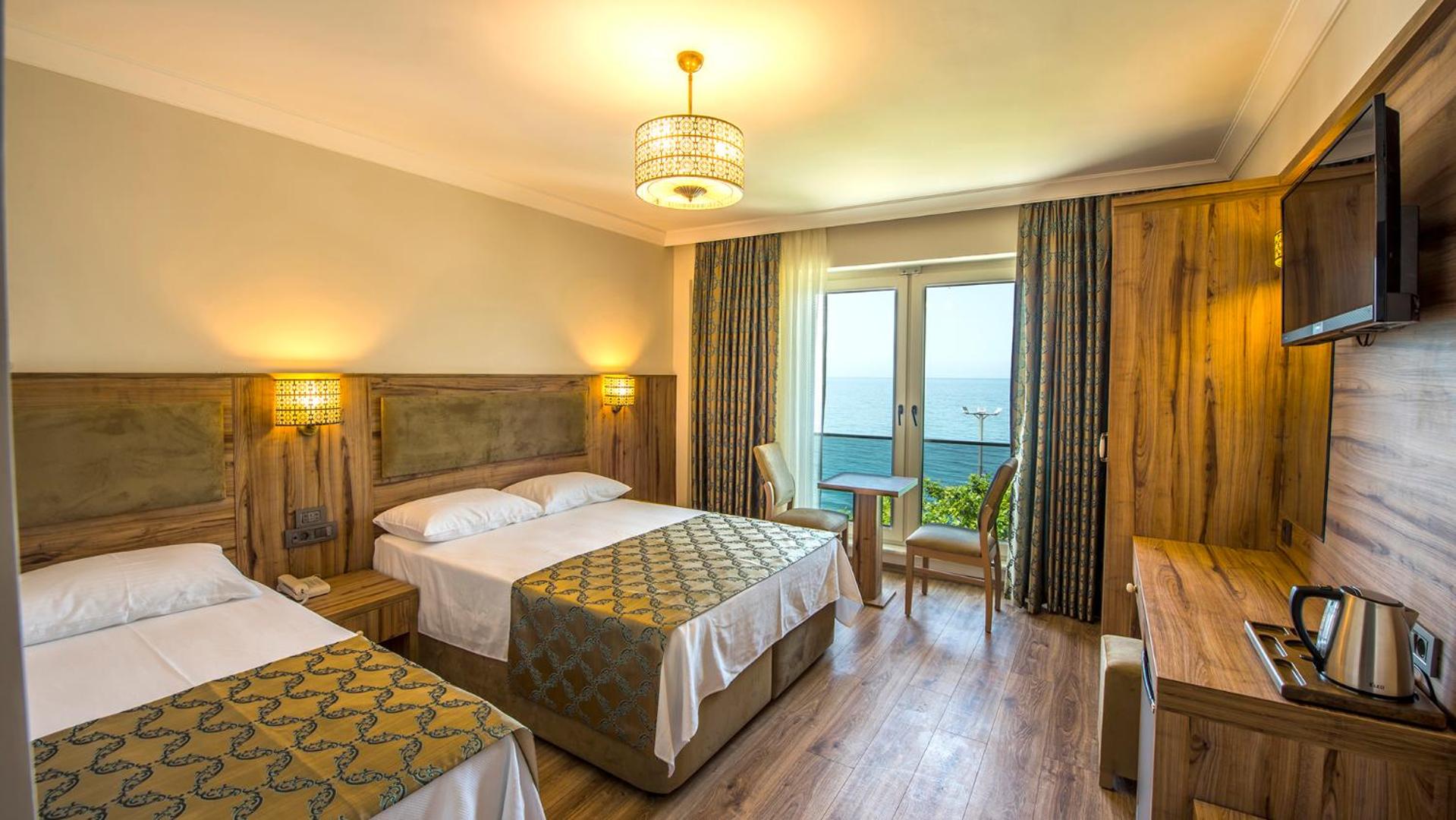 Triple Room with Sea View photo 2