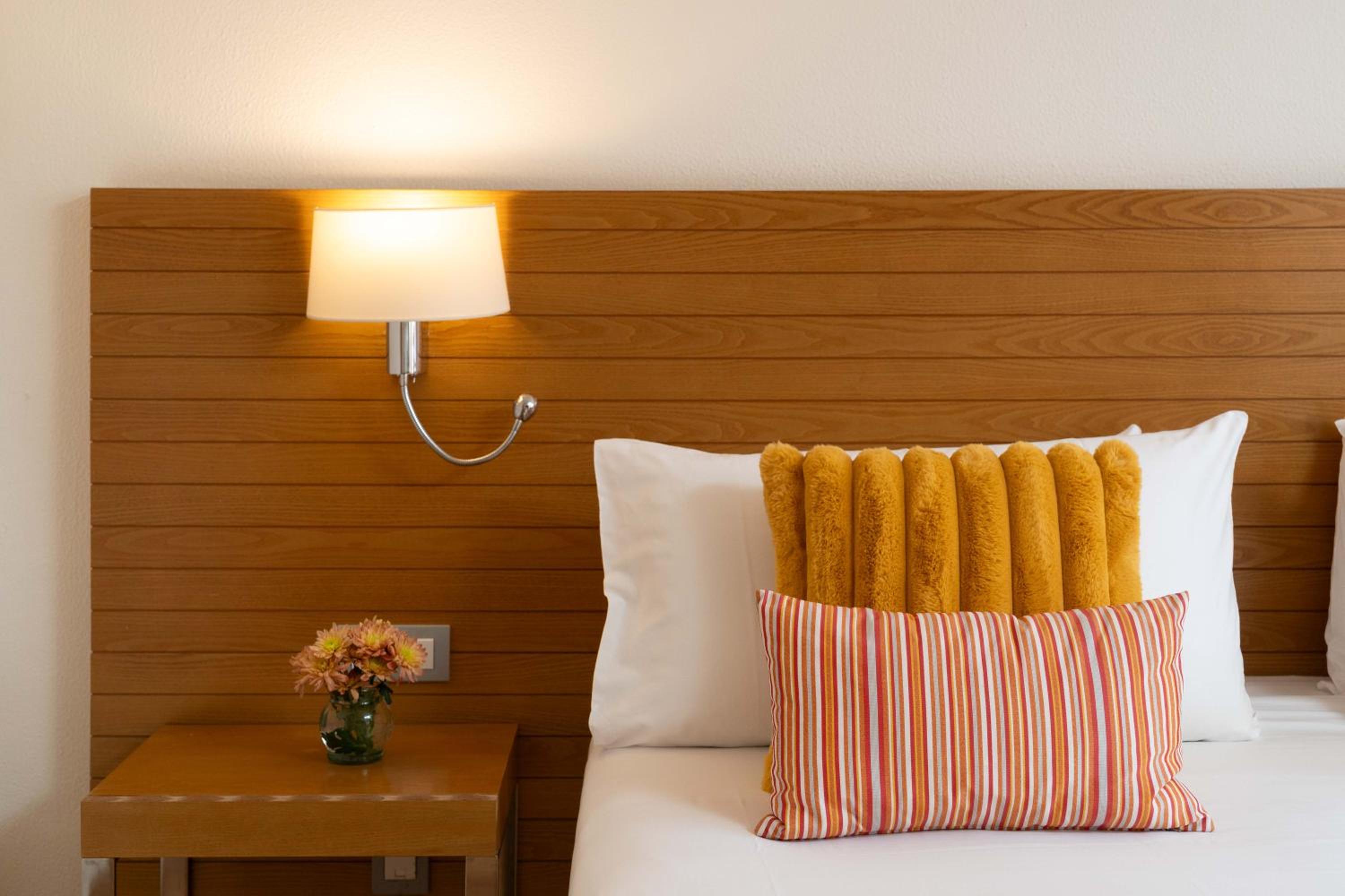 Superior Double or Twin Room with Garden View