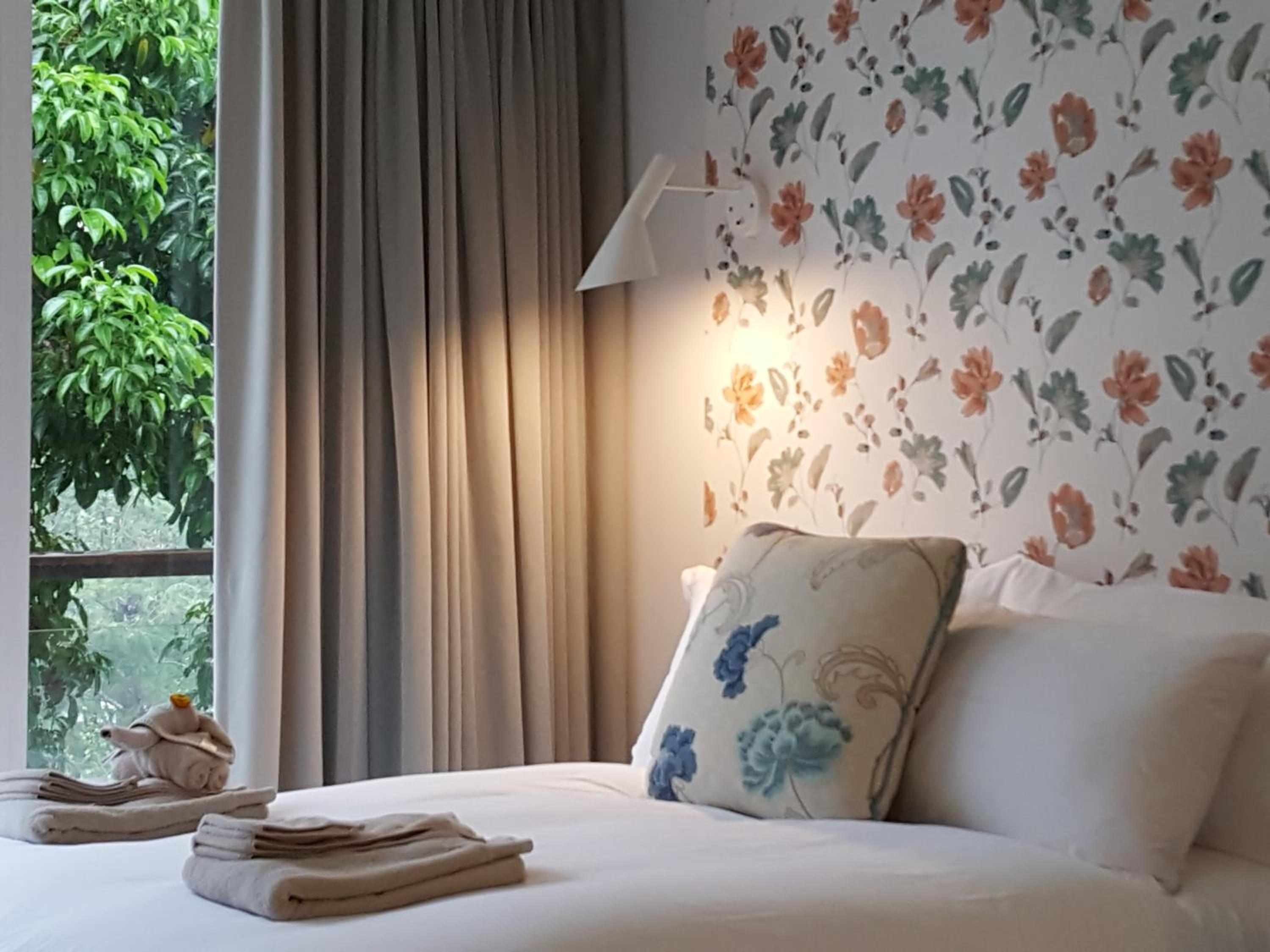 Quadruple Room with Mountain View photo 2