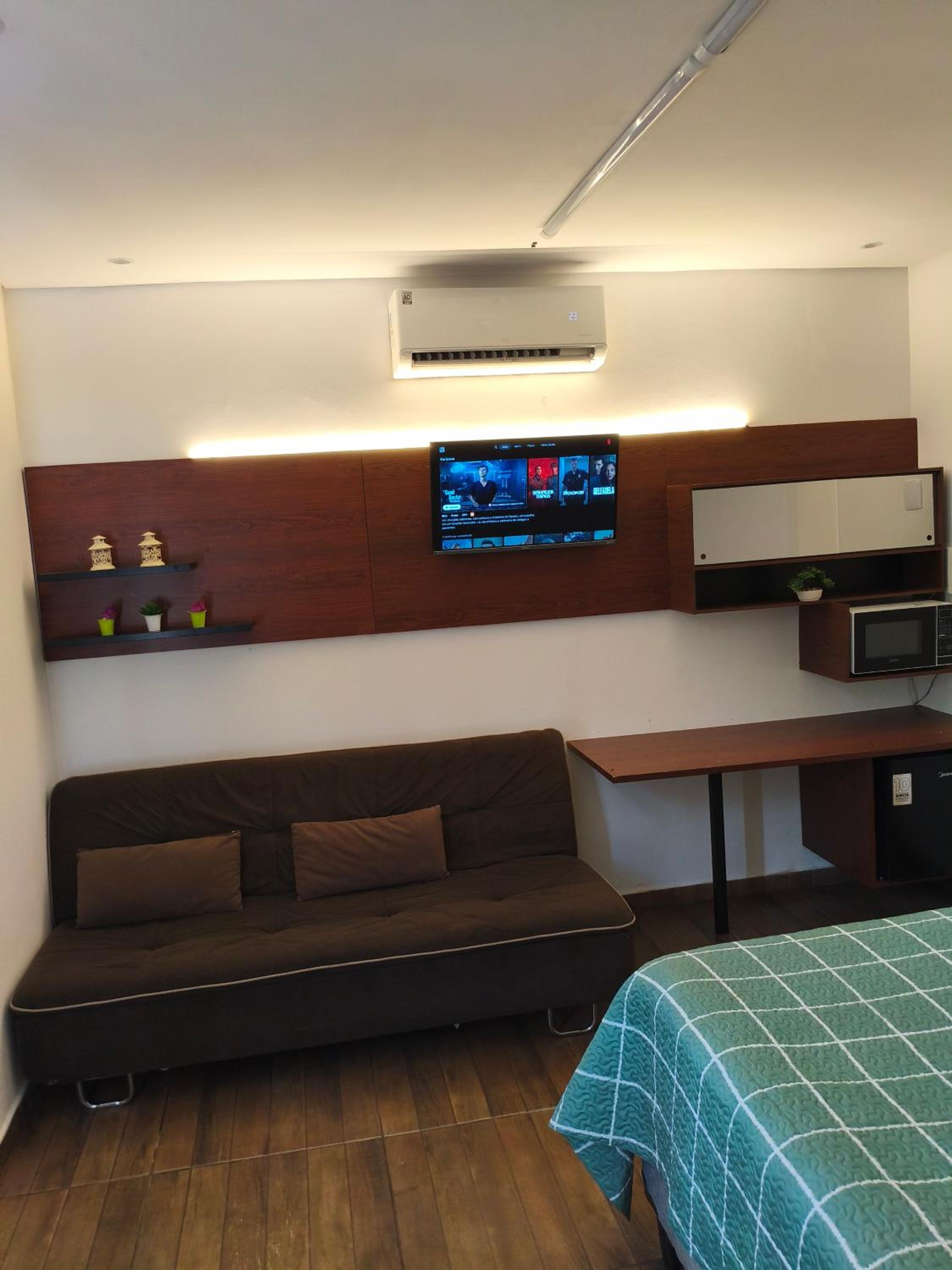 One-Bedroom Suite photo 1
