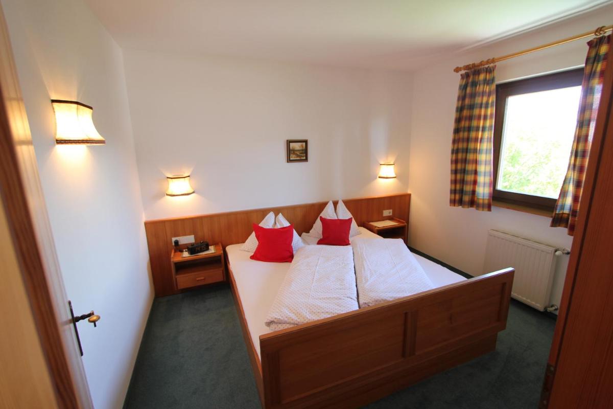 Two-Bedroom Apartment with Balcony photo 1