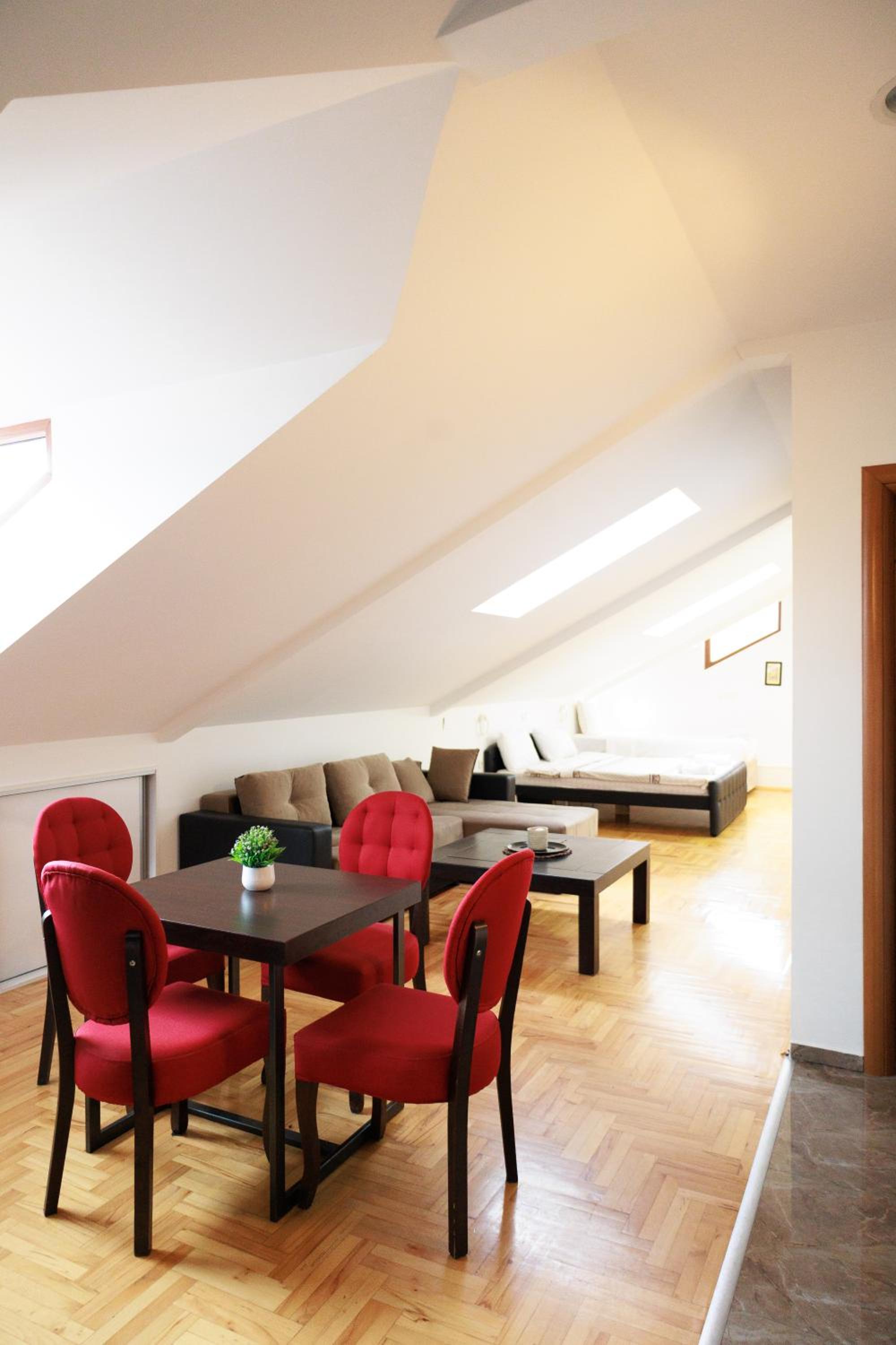 Studio Apartment