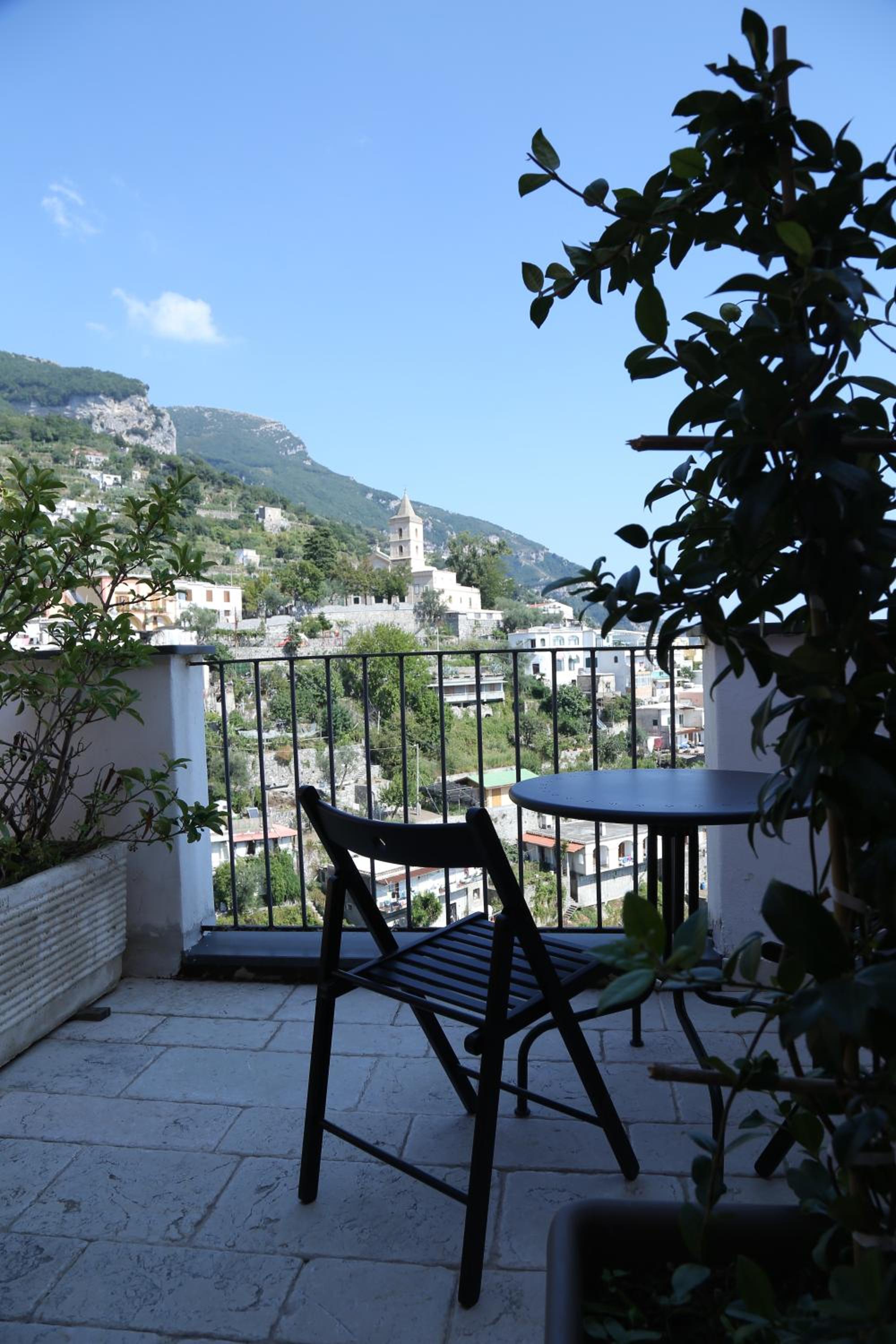 Double Room with Balcony and Sea View photo 2