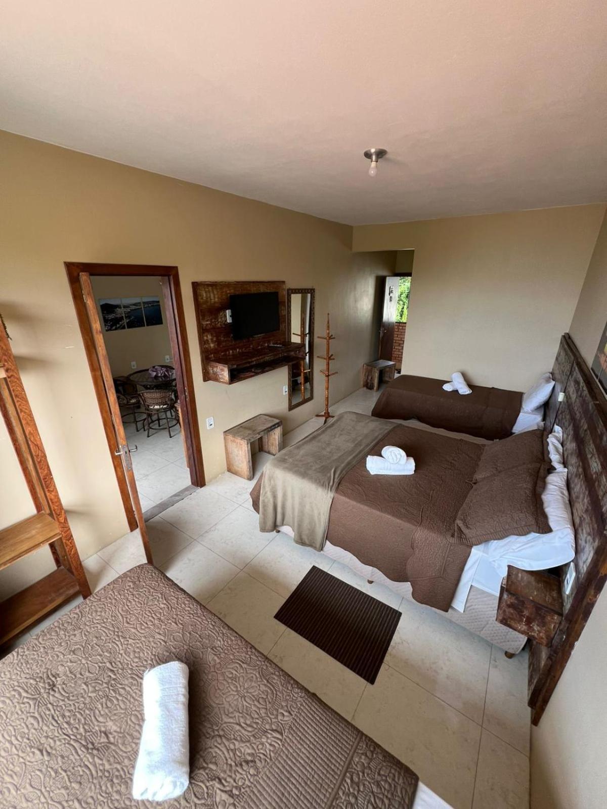 Superior Family Room photo 2