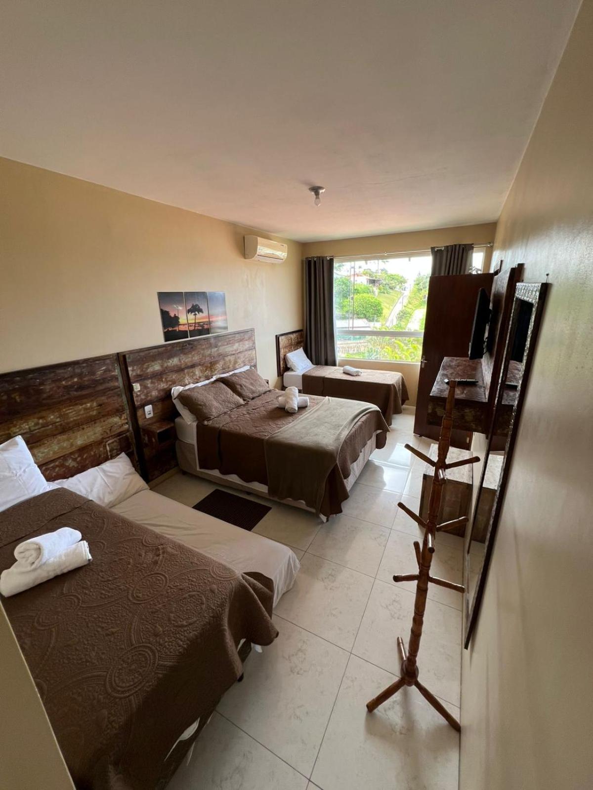 Superior Family Room photo 1