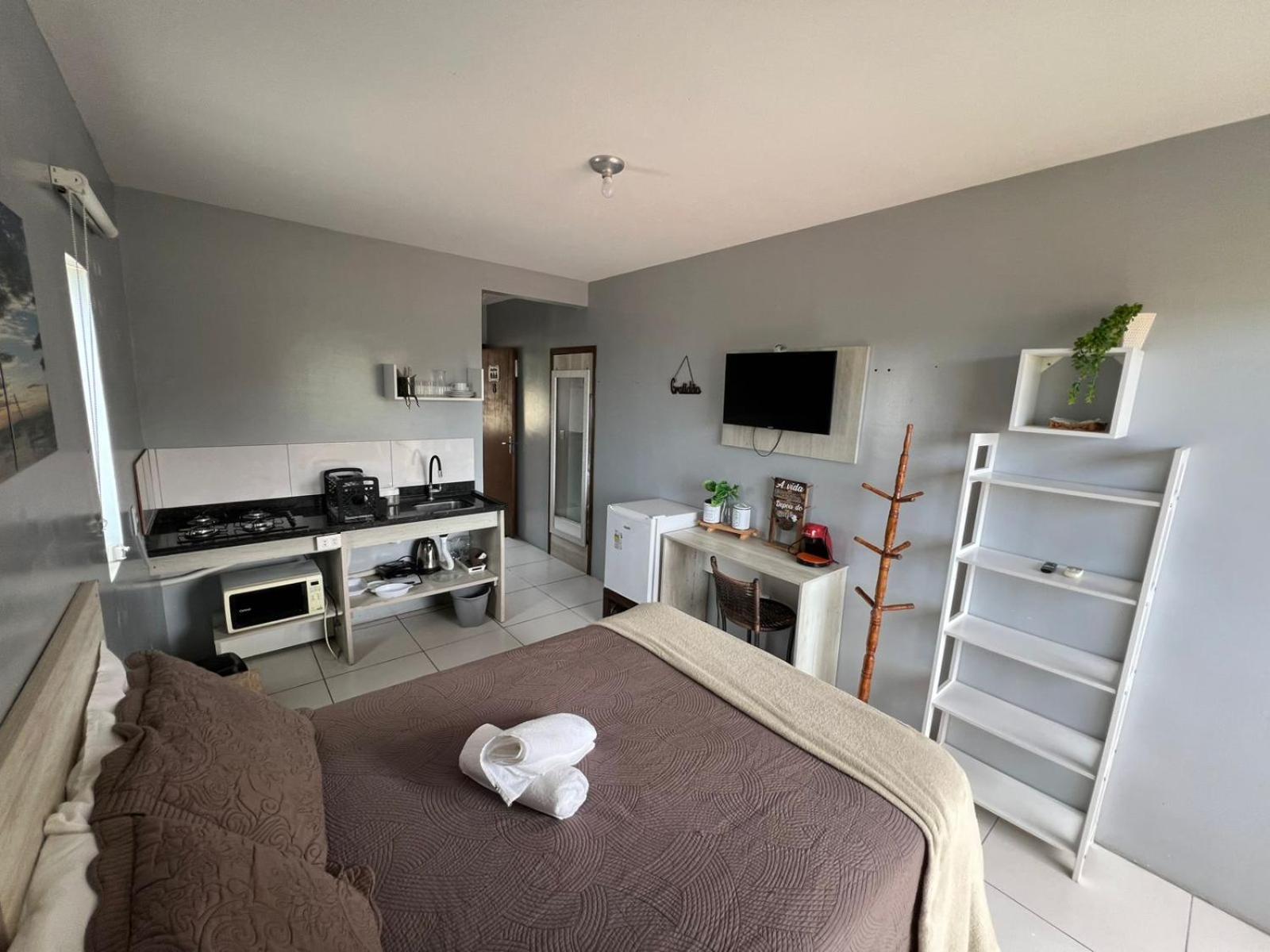Deluxe Double Room with Balcony photo 3