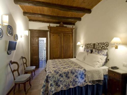 Double Room - Photo 15