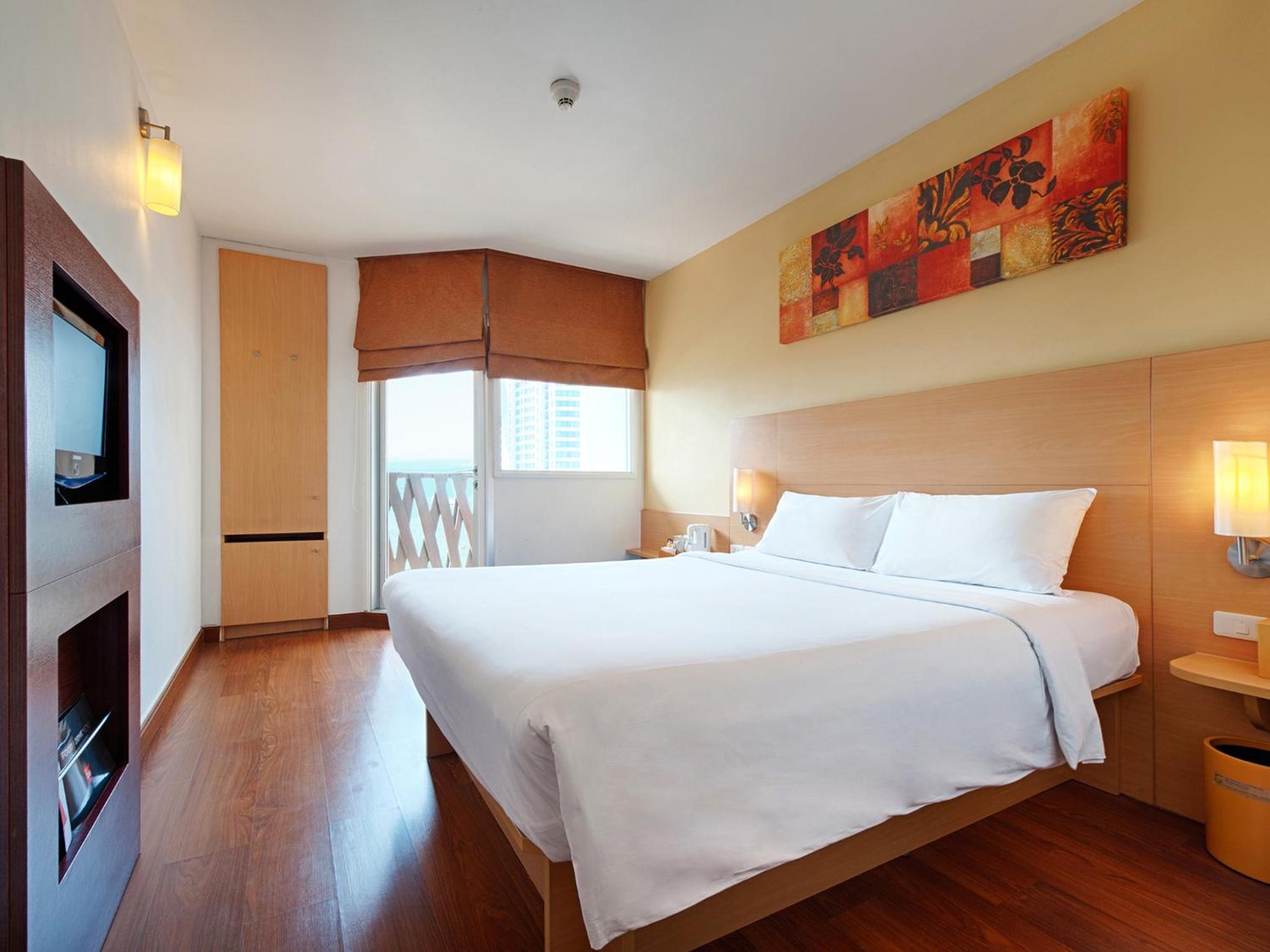 Standard Double Room - Photo 3