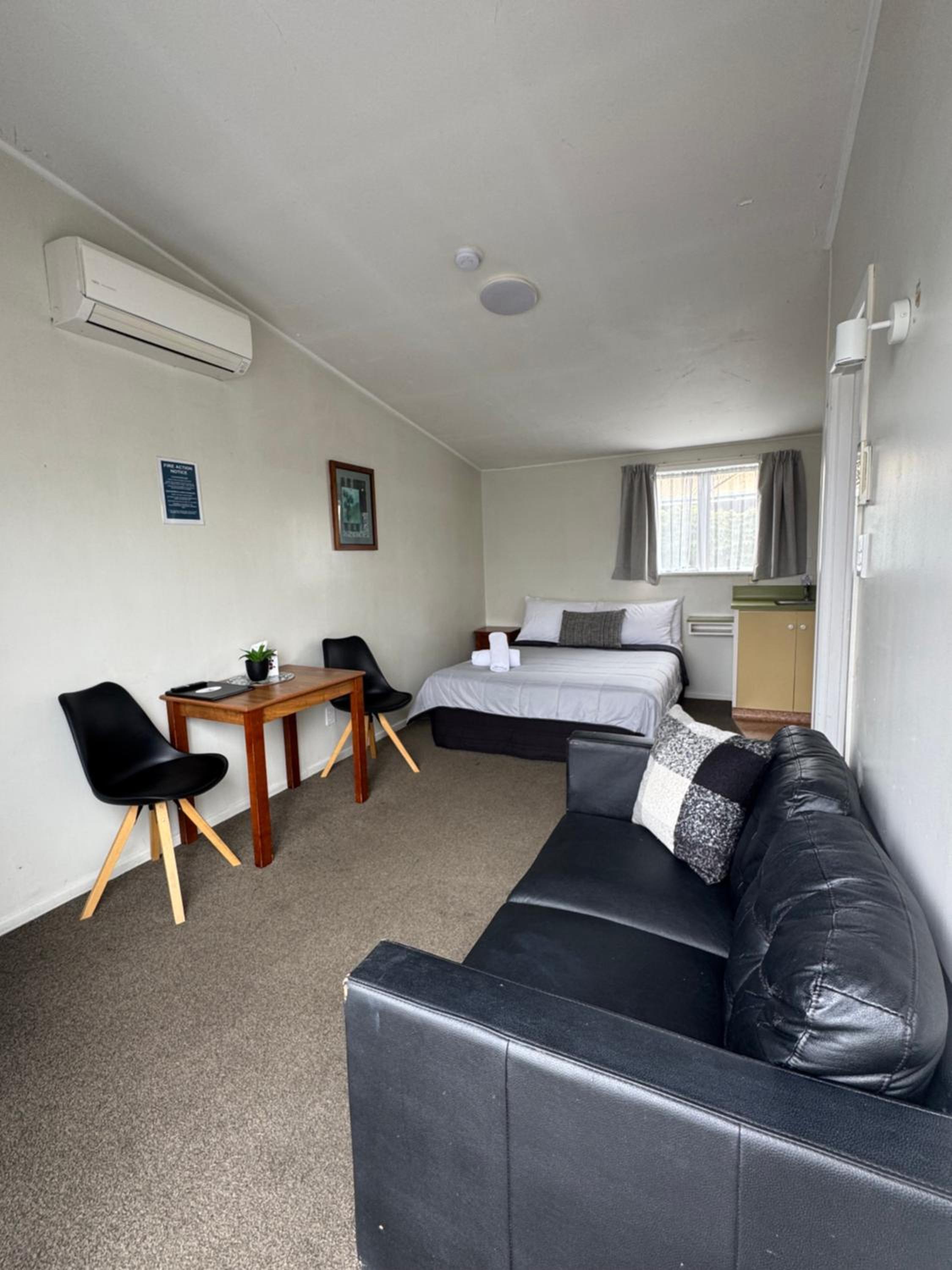 Standard Suite