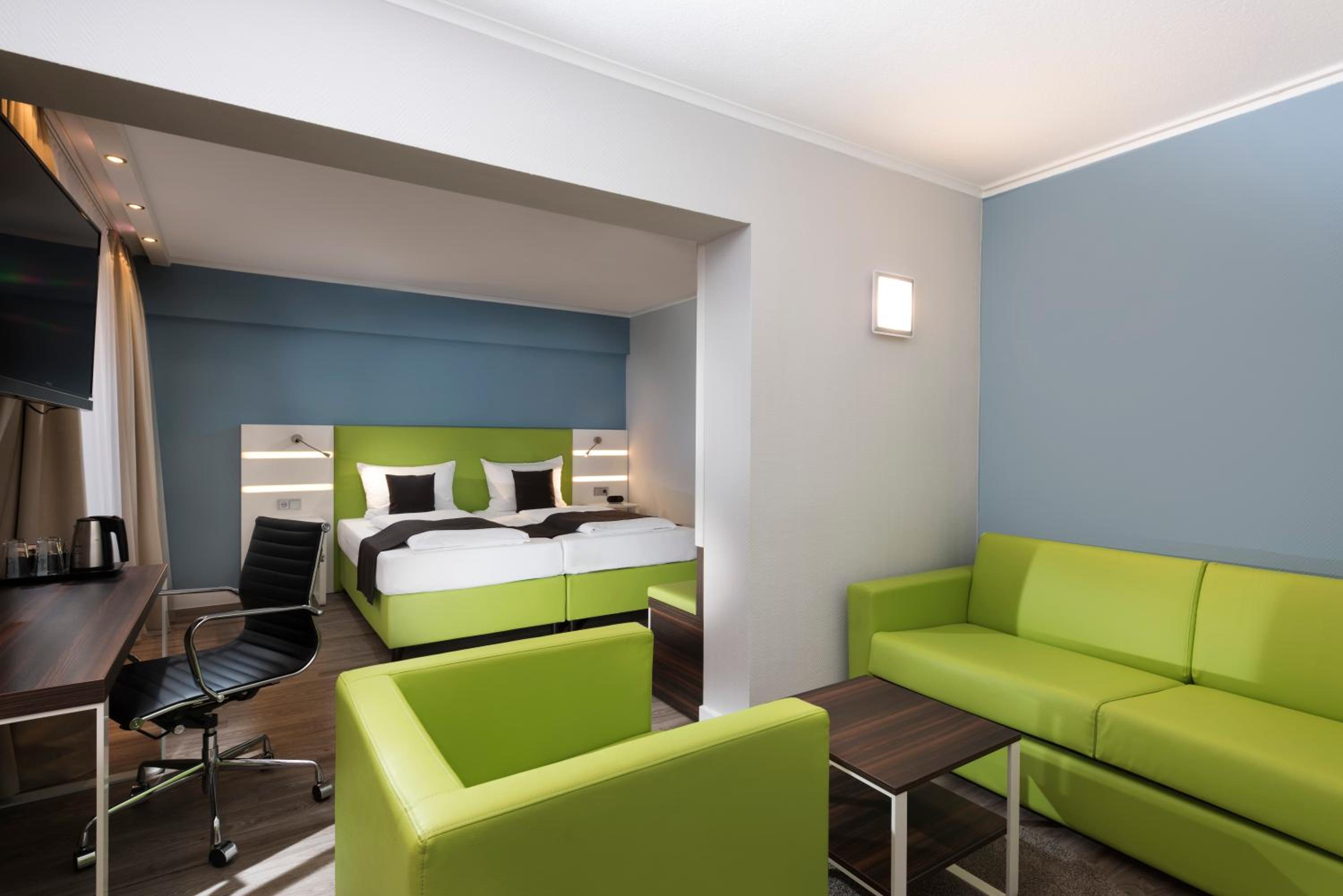 Superior Twin Room - Photo 12