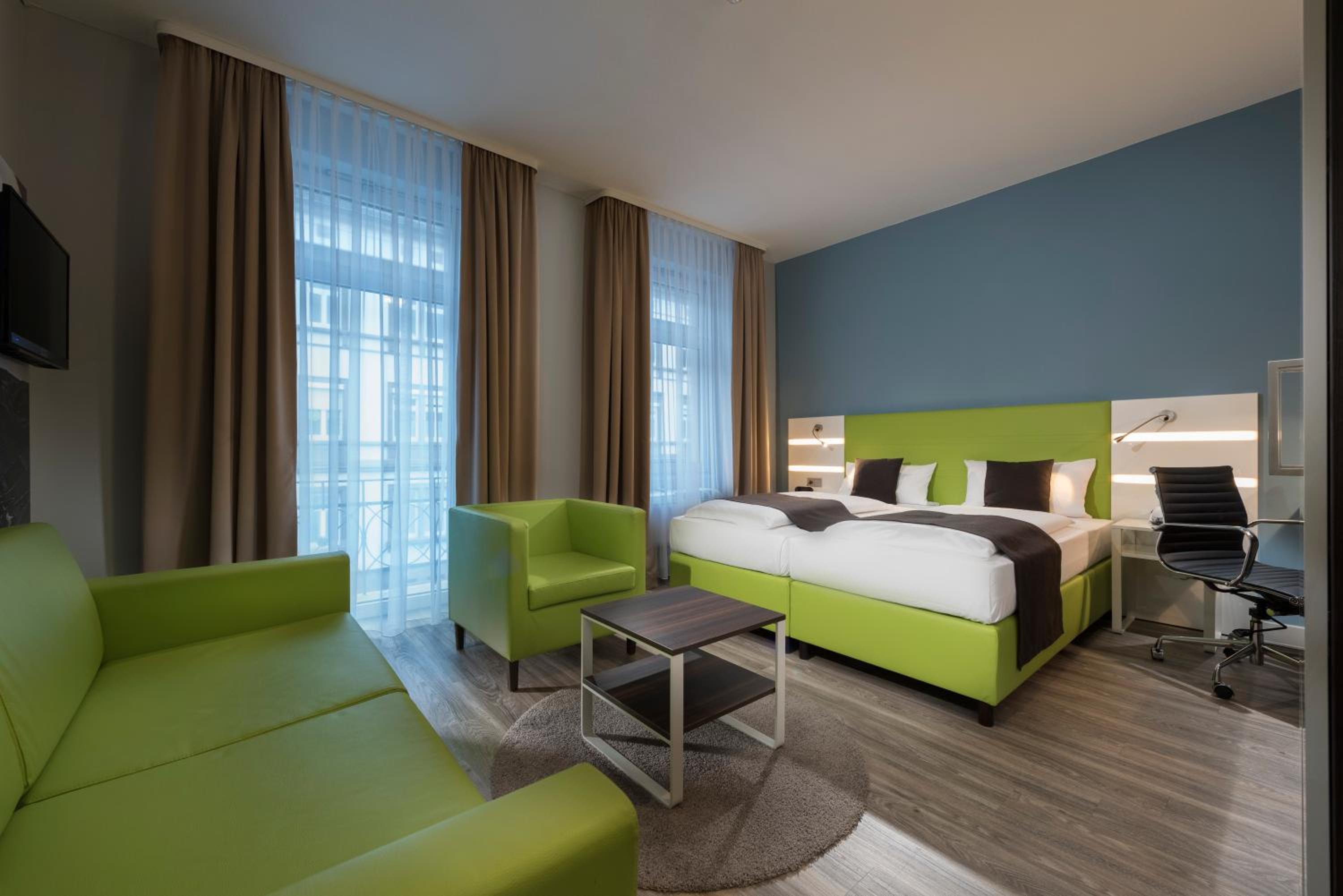 Superior Twin Room - Photo 4