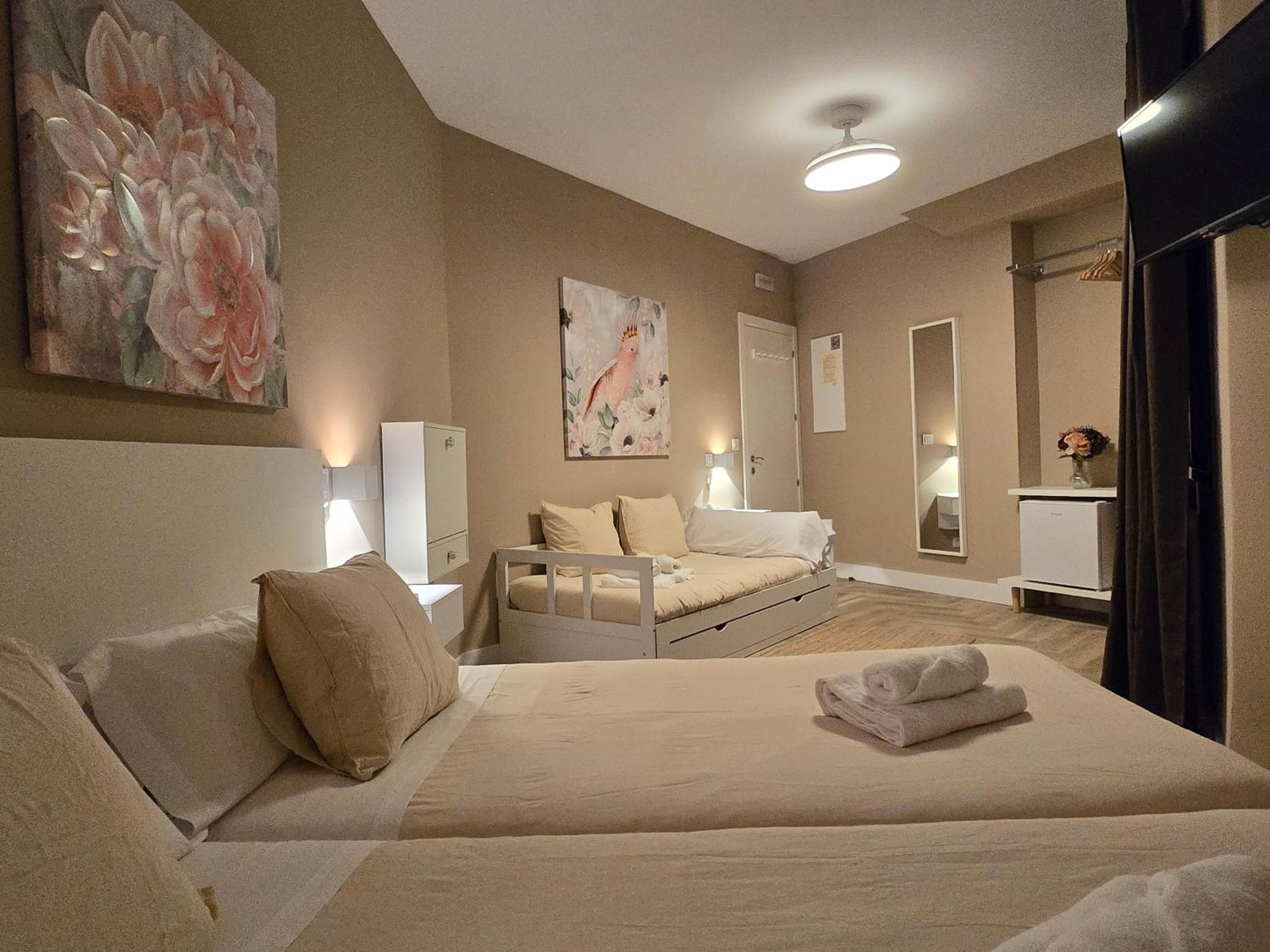 Family Room - Photo 1