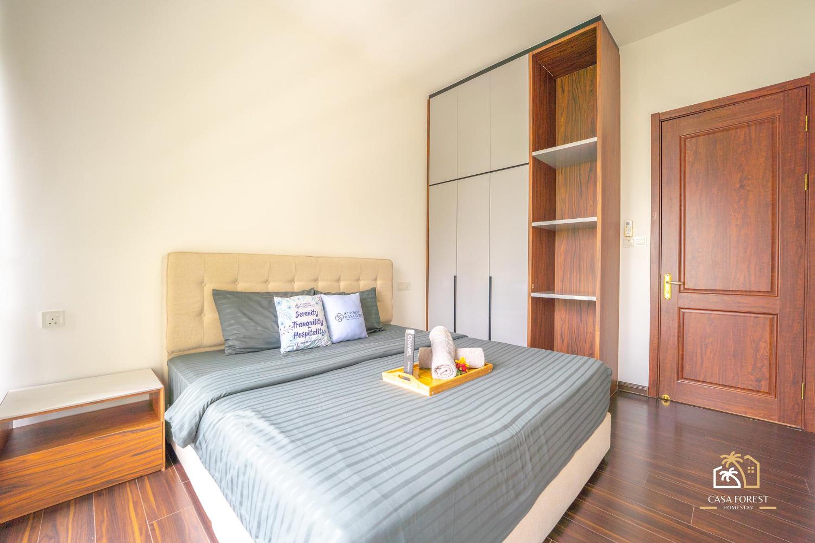 Four-Bedroom Apartment