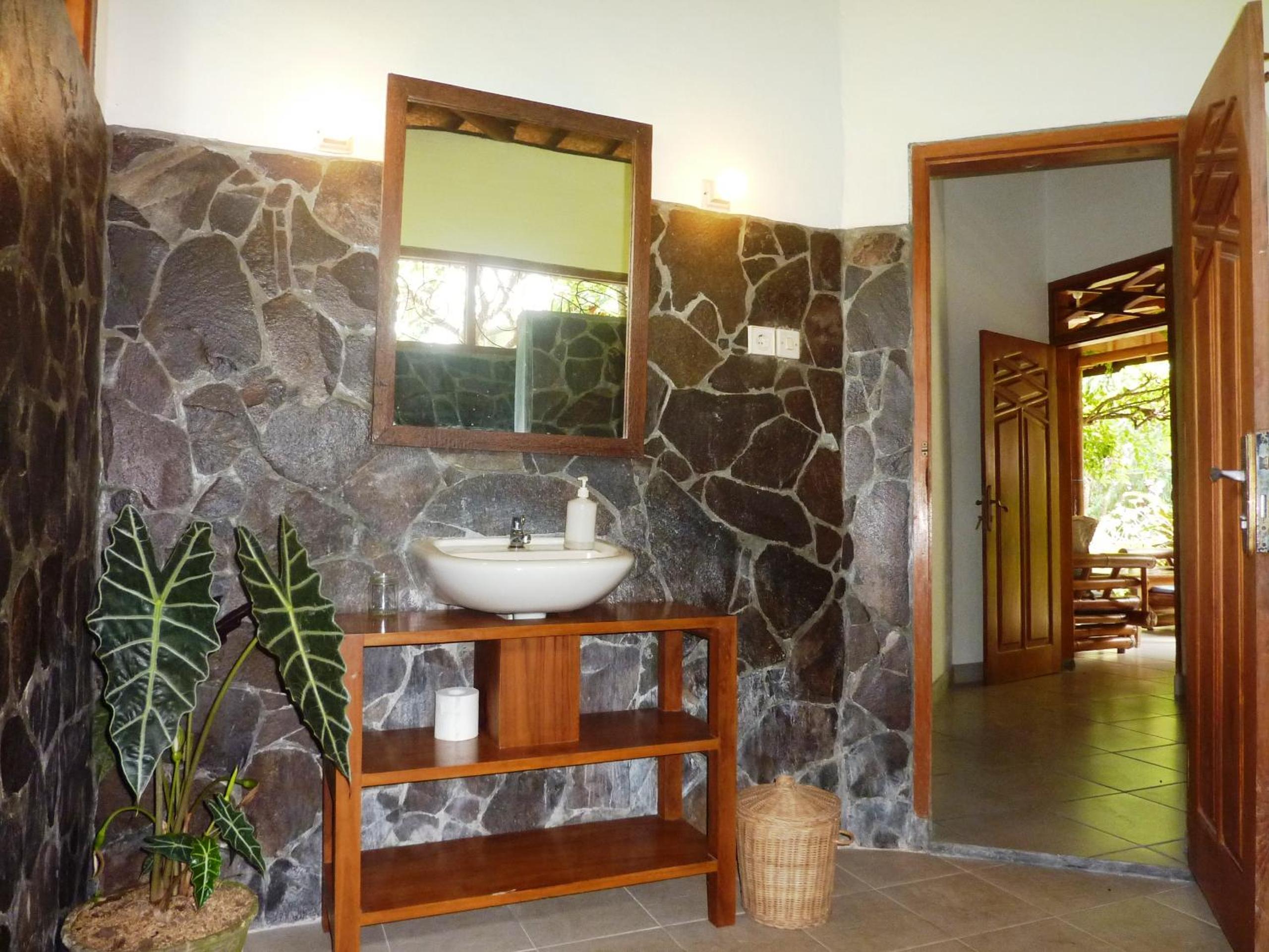 Two-Bedroom House photo 2