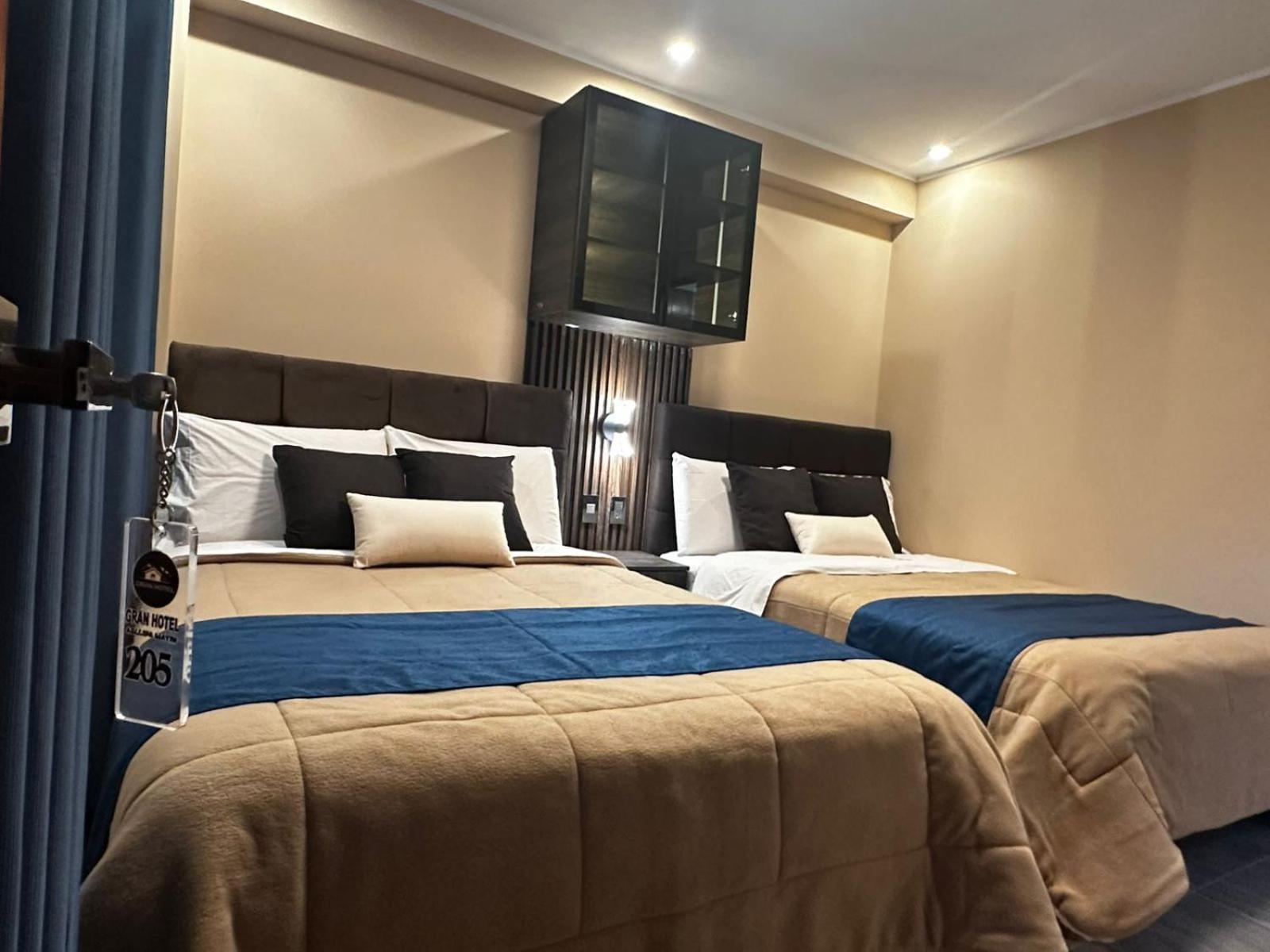 Superior Double Room with Two Double Beds photo 2