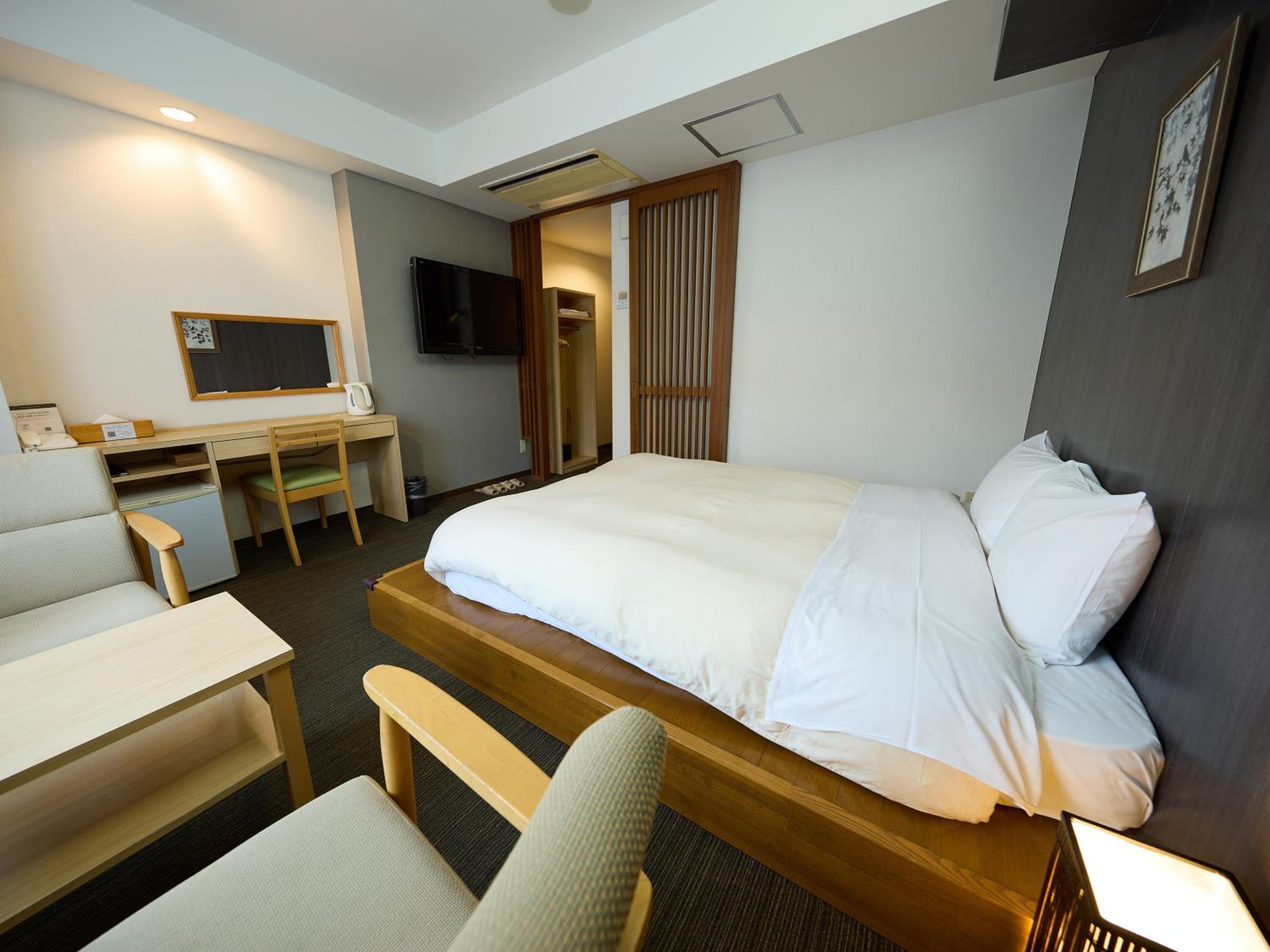Deluxe Double Room photo 2