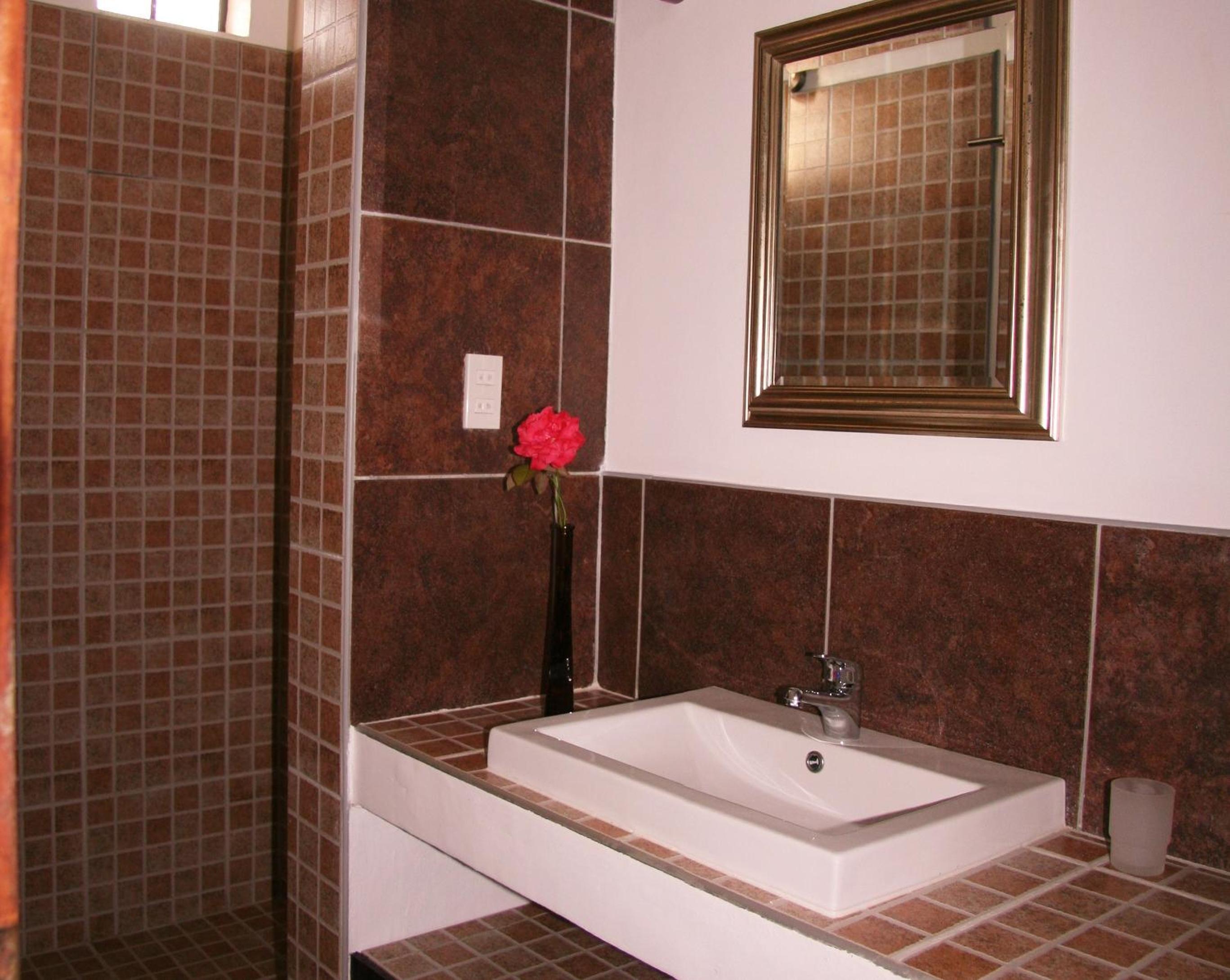 Deluxe Double Room with Sea View - Photo 4