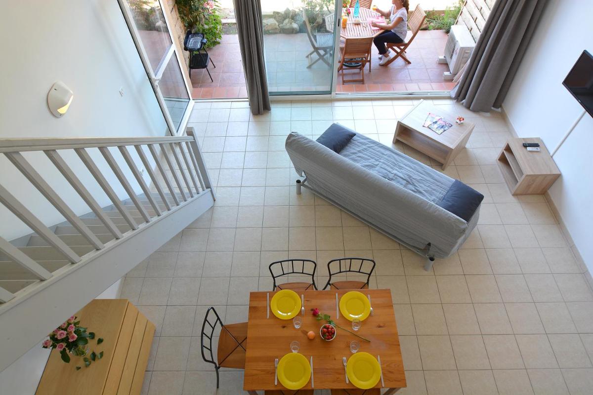 Superior Apartment with Mezzanine (6 Adults) photo 3