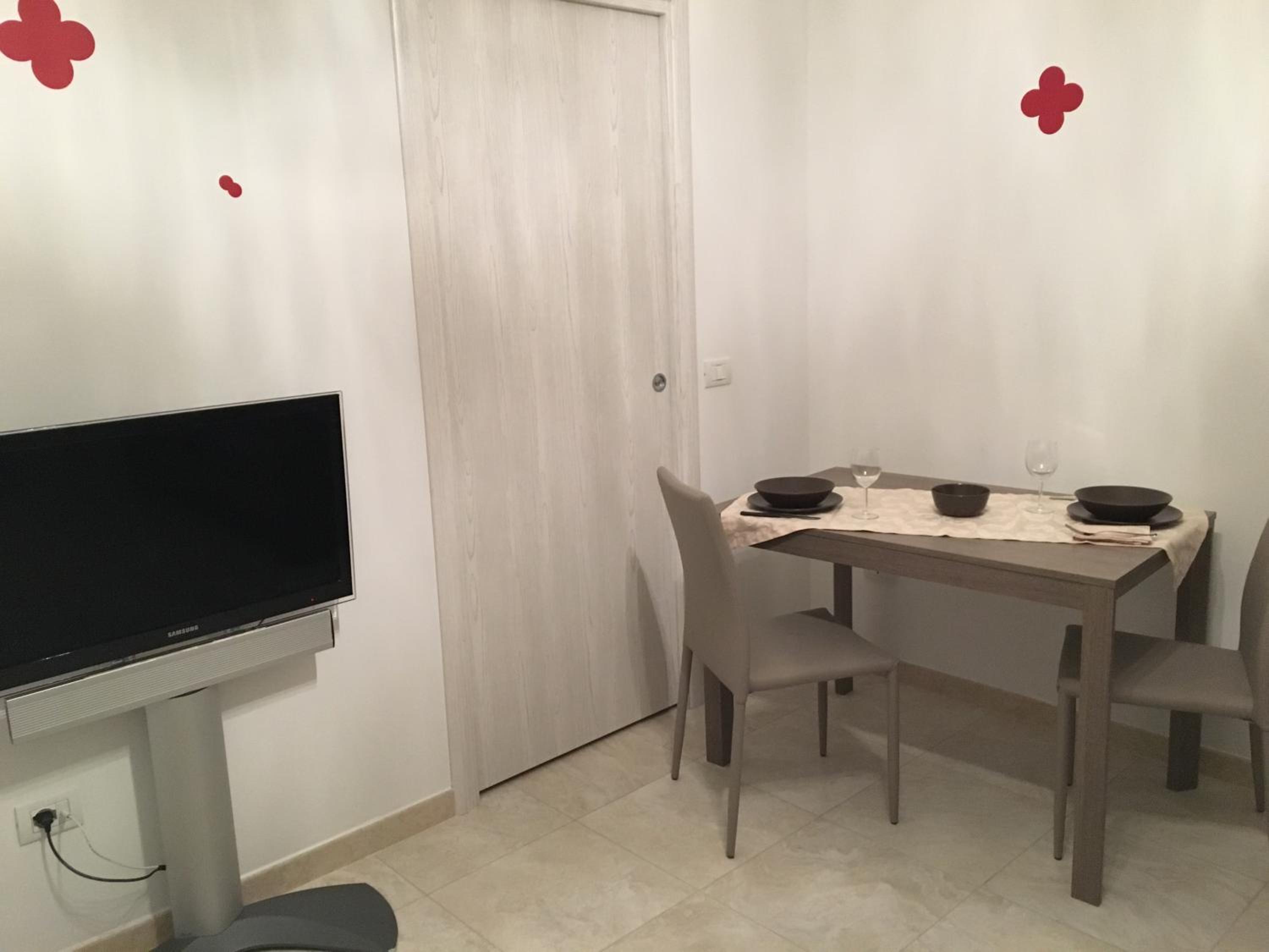 Apartment - Ground Floor - Photo 6