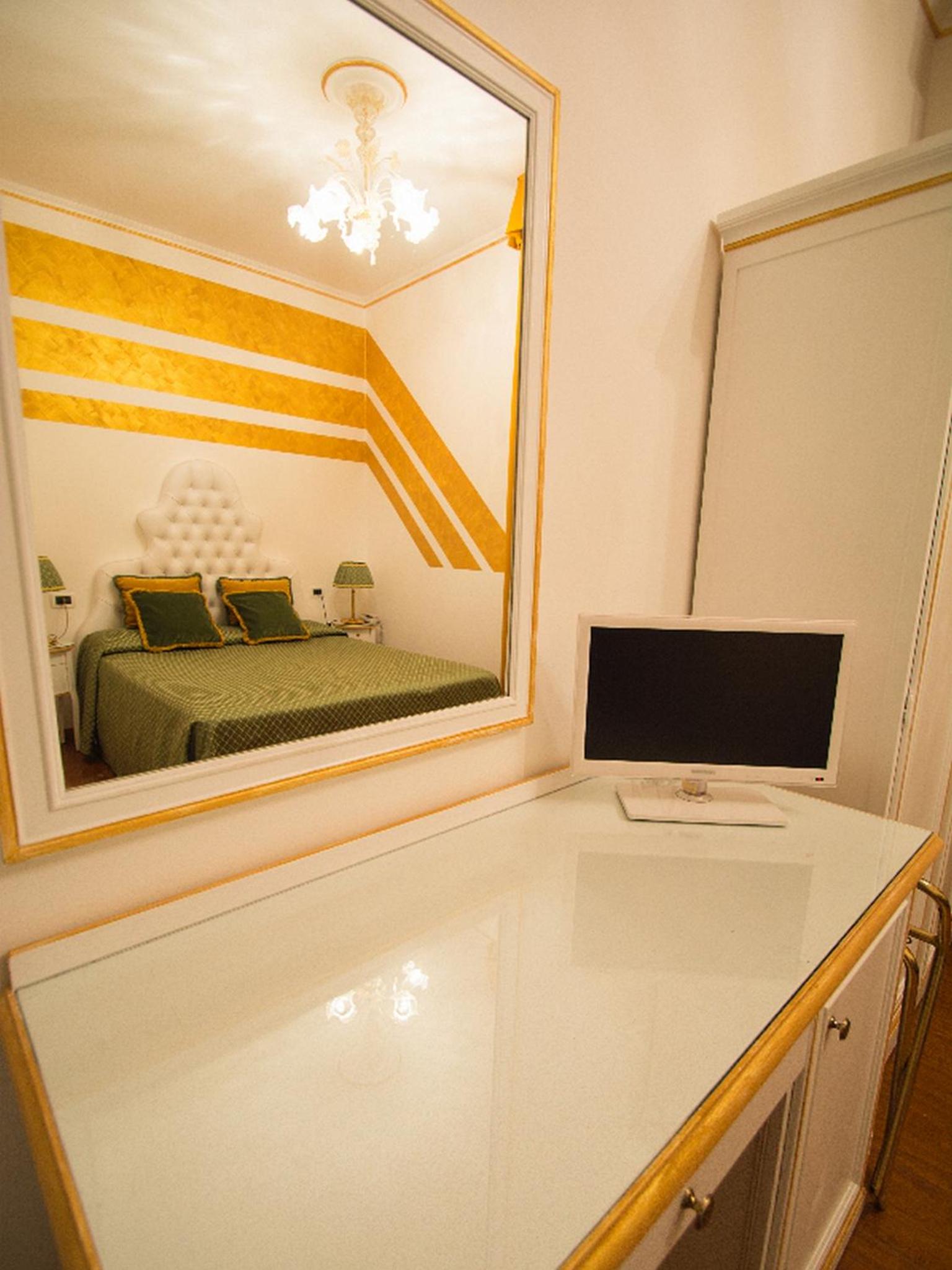Economy Double Room photo 1