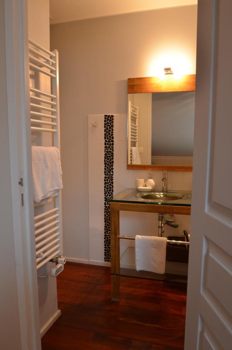 Small Single Room photo 1