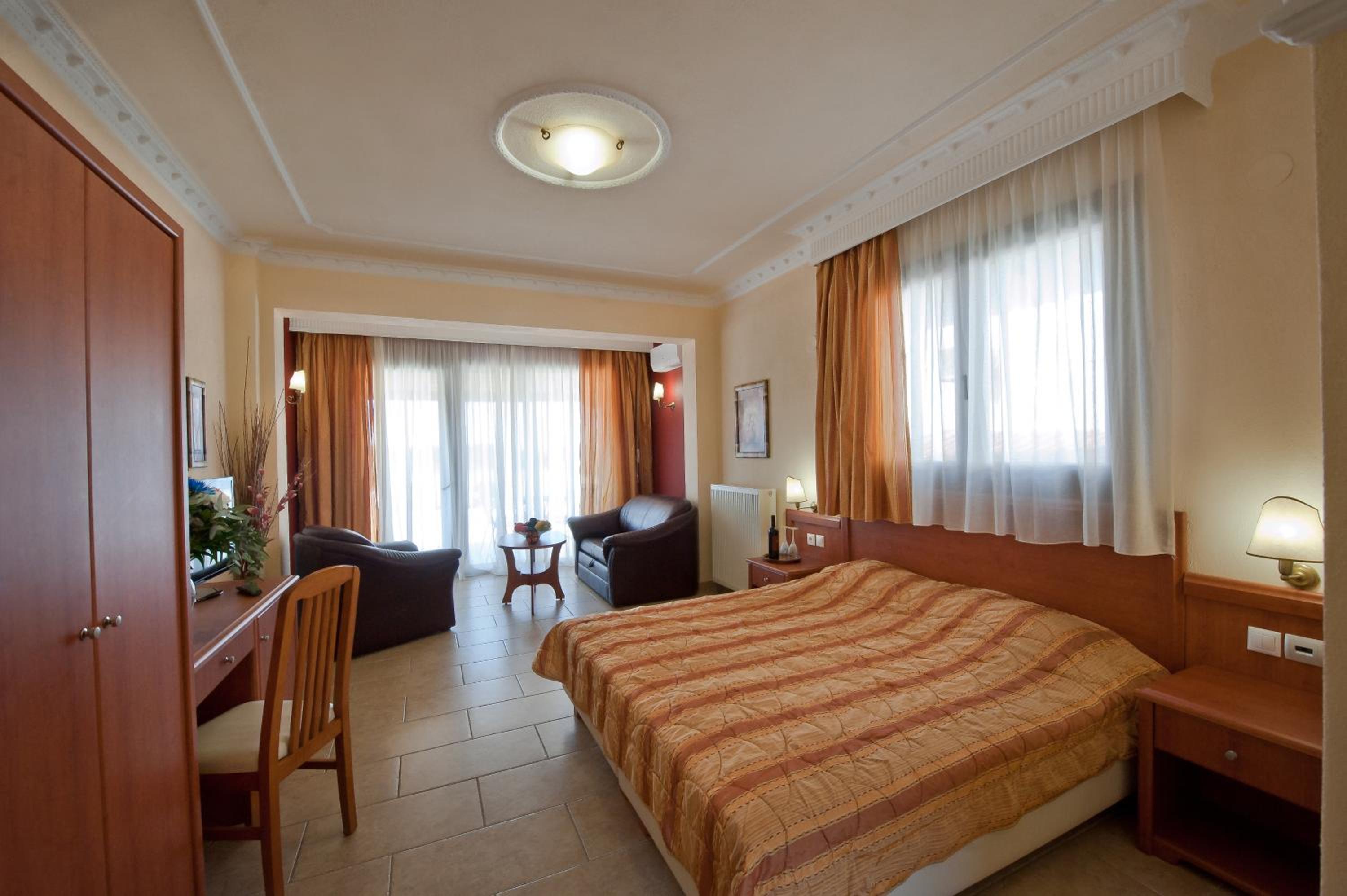 Junior suite - second floor photo 1