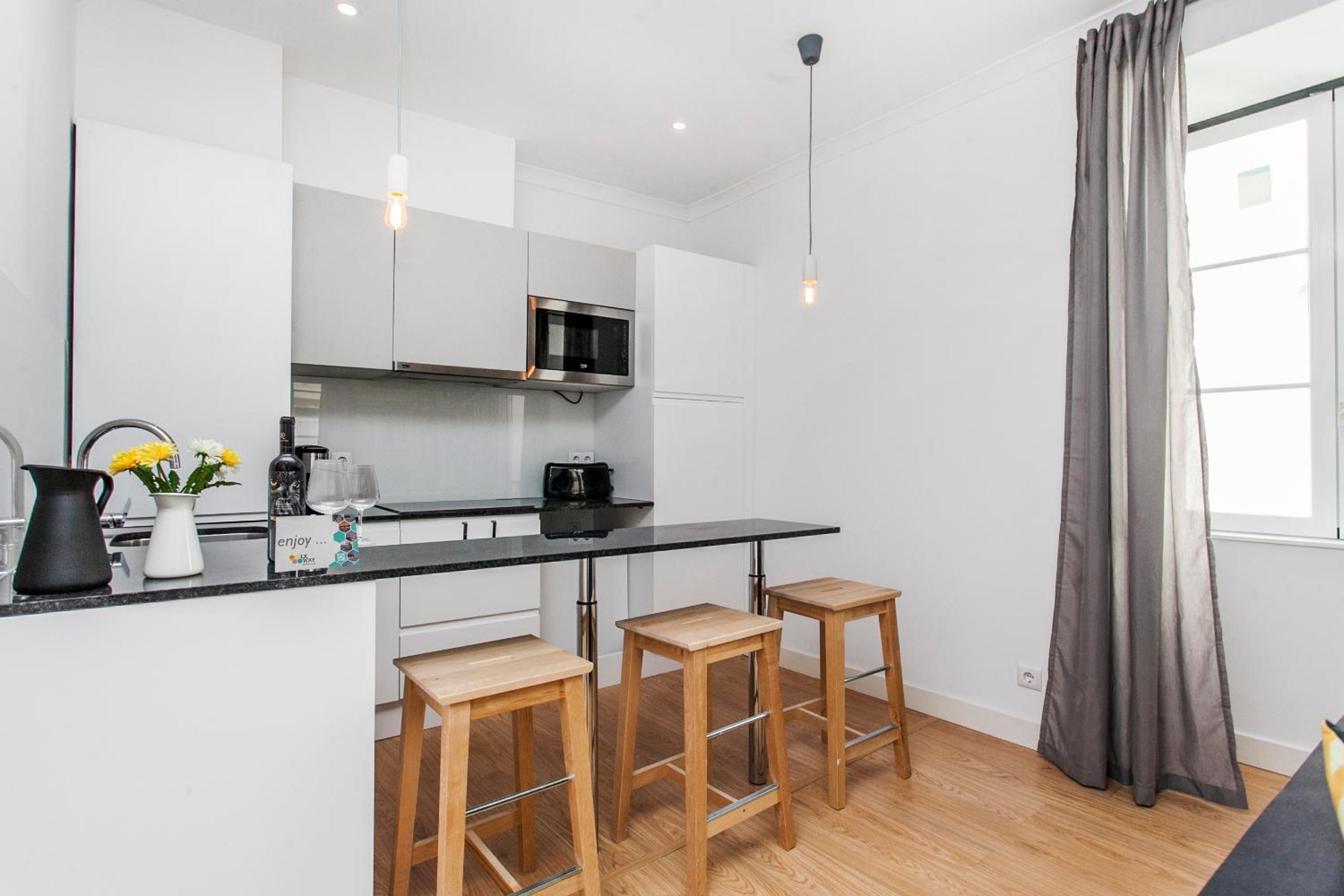 Two-Bedroom Apartment - Photo 19