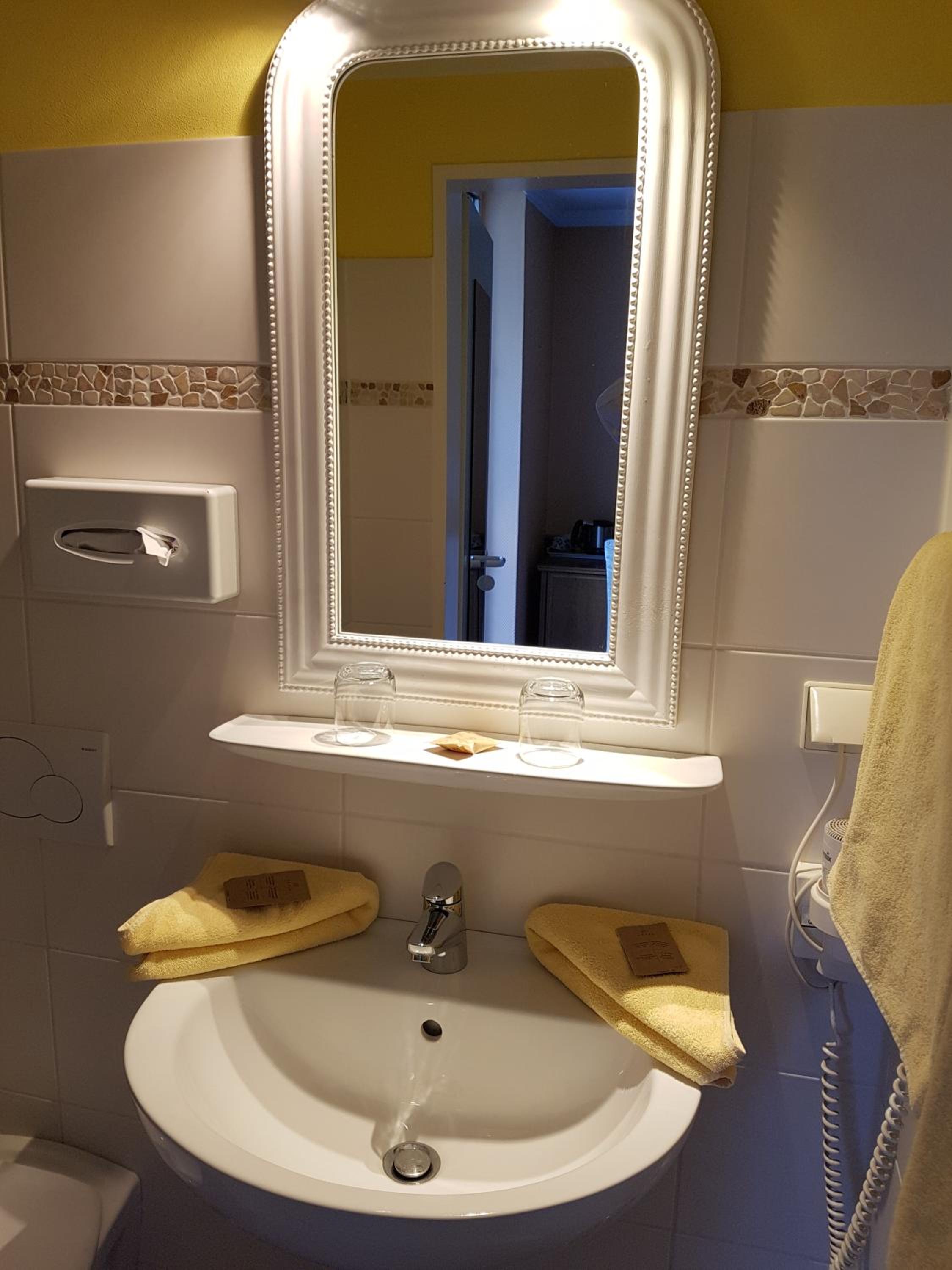 Double or Twin Room with Garden View