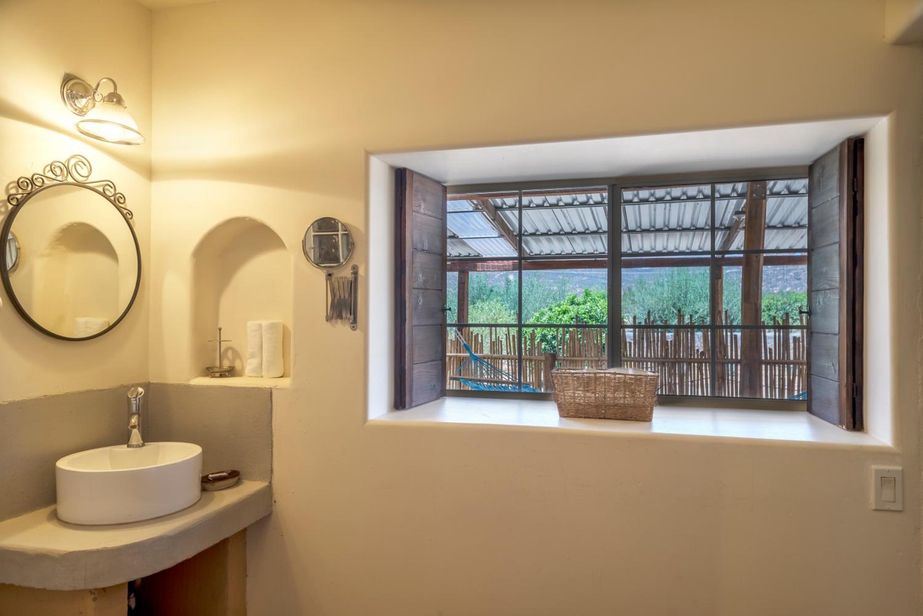 Double Room with Balcony photo 3