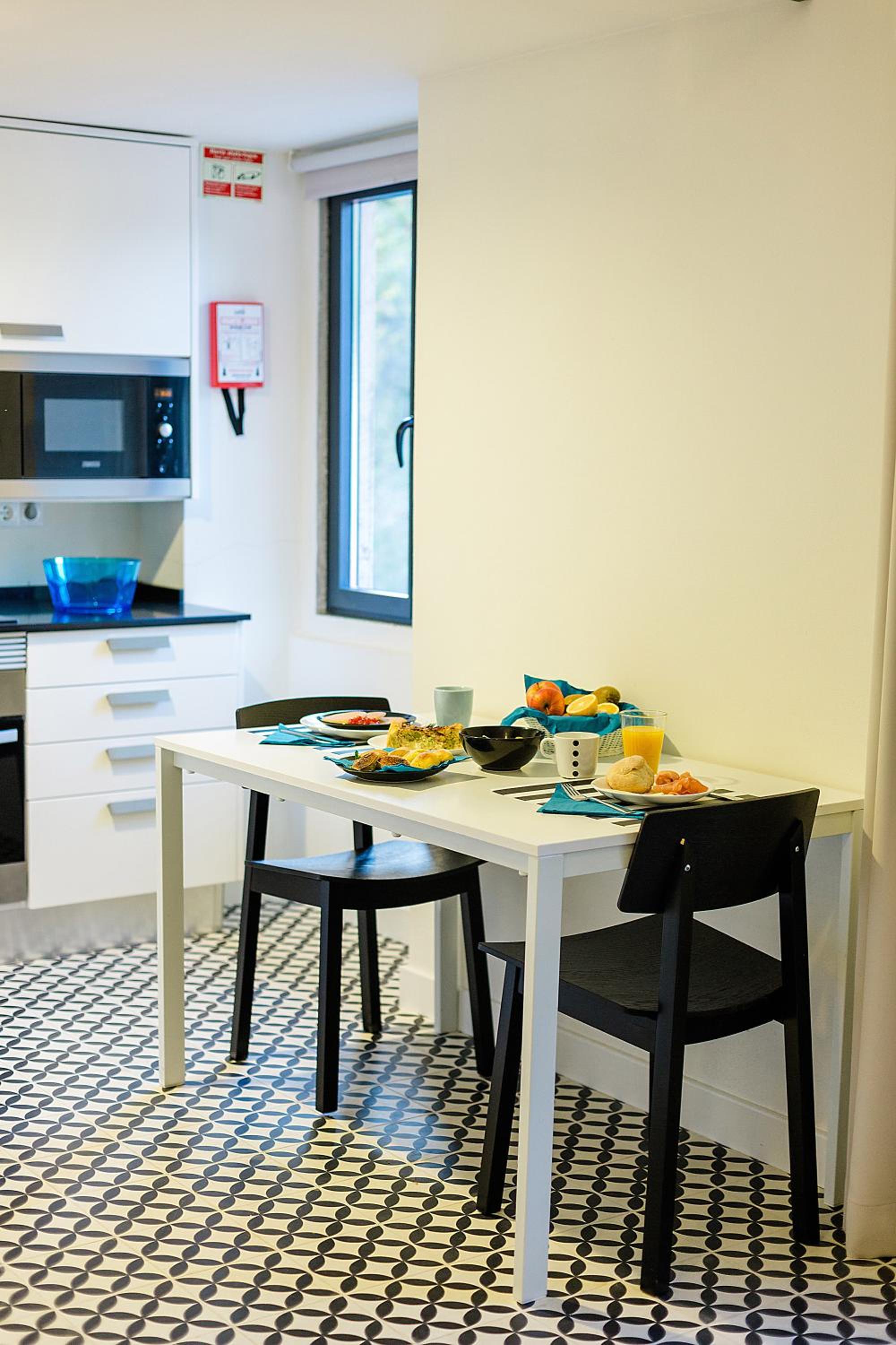 Premium Two-Bedroom Apartment - Photo 11