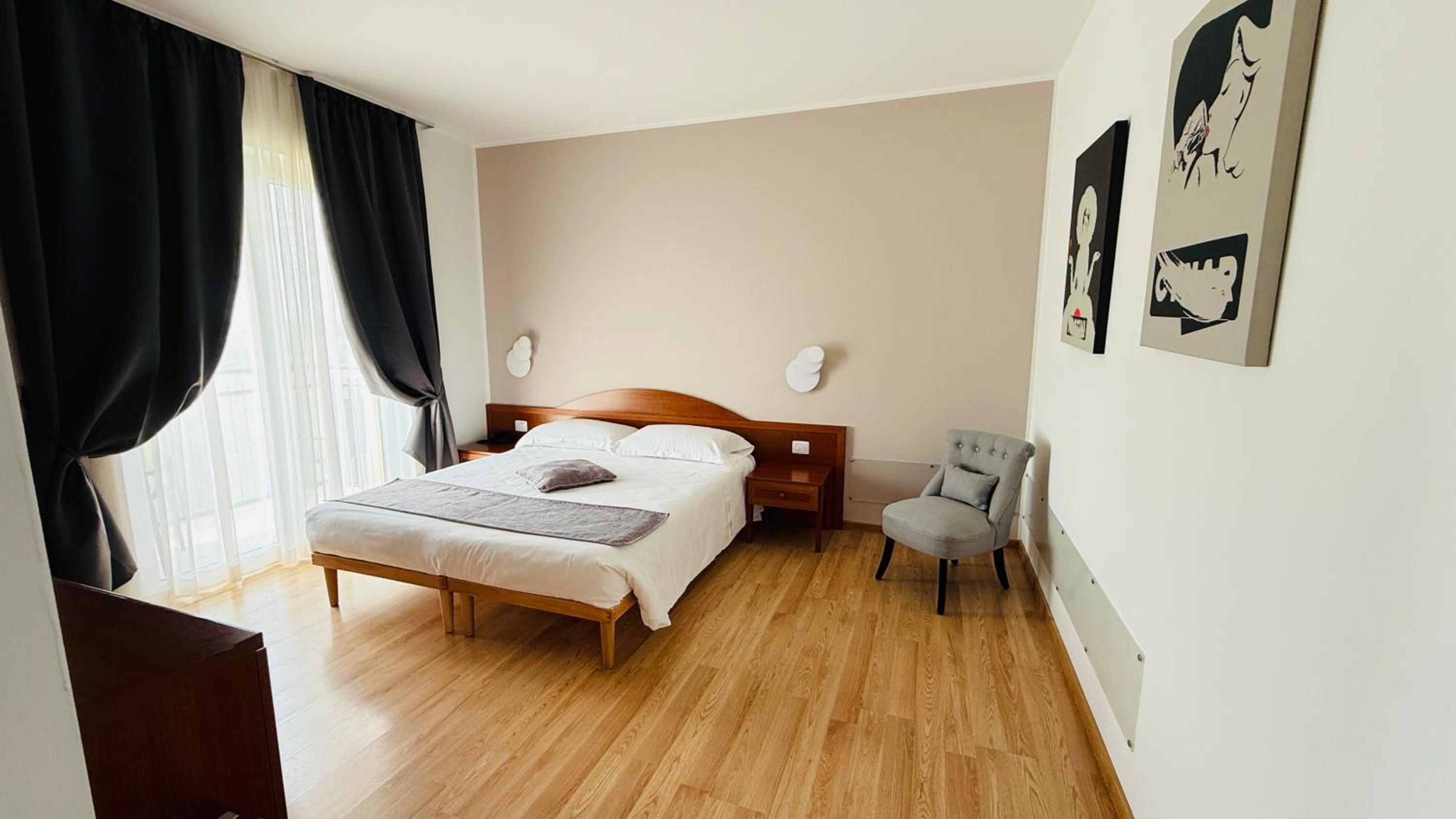 Comfort Triple Room