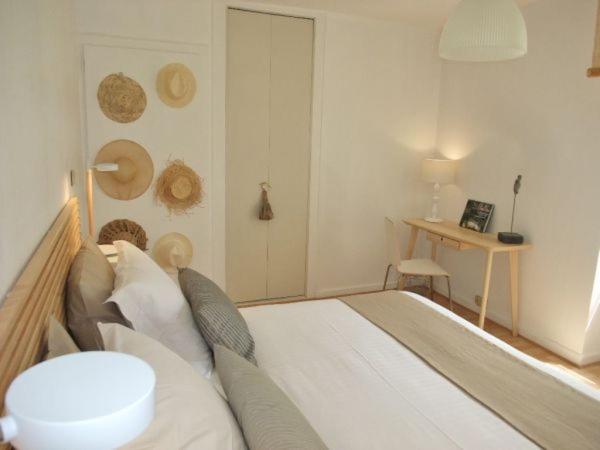 One-Bedroom House - Photo 9