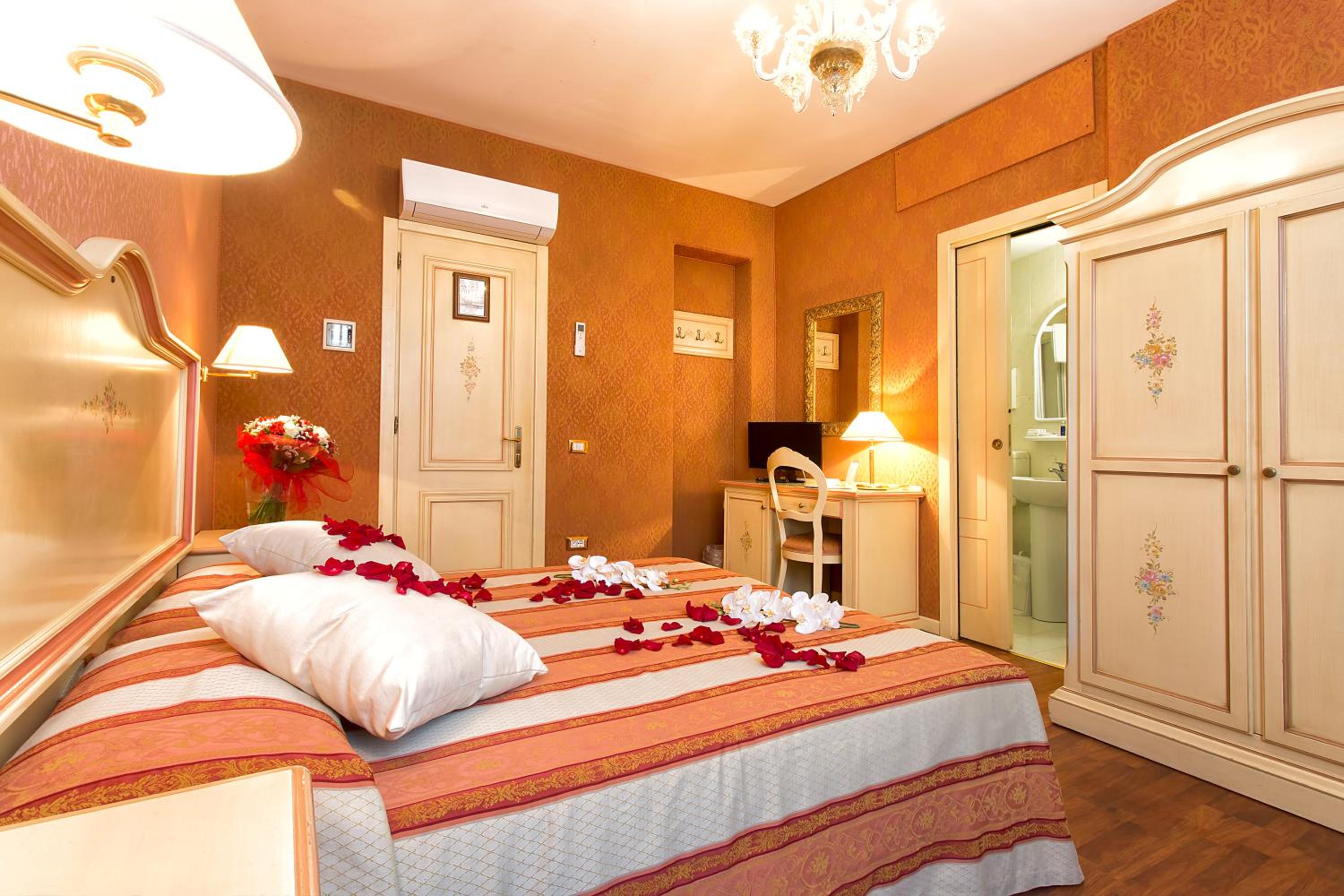 Triple Room - Photo 2