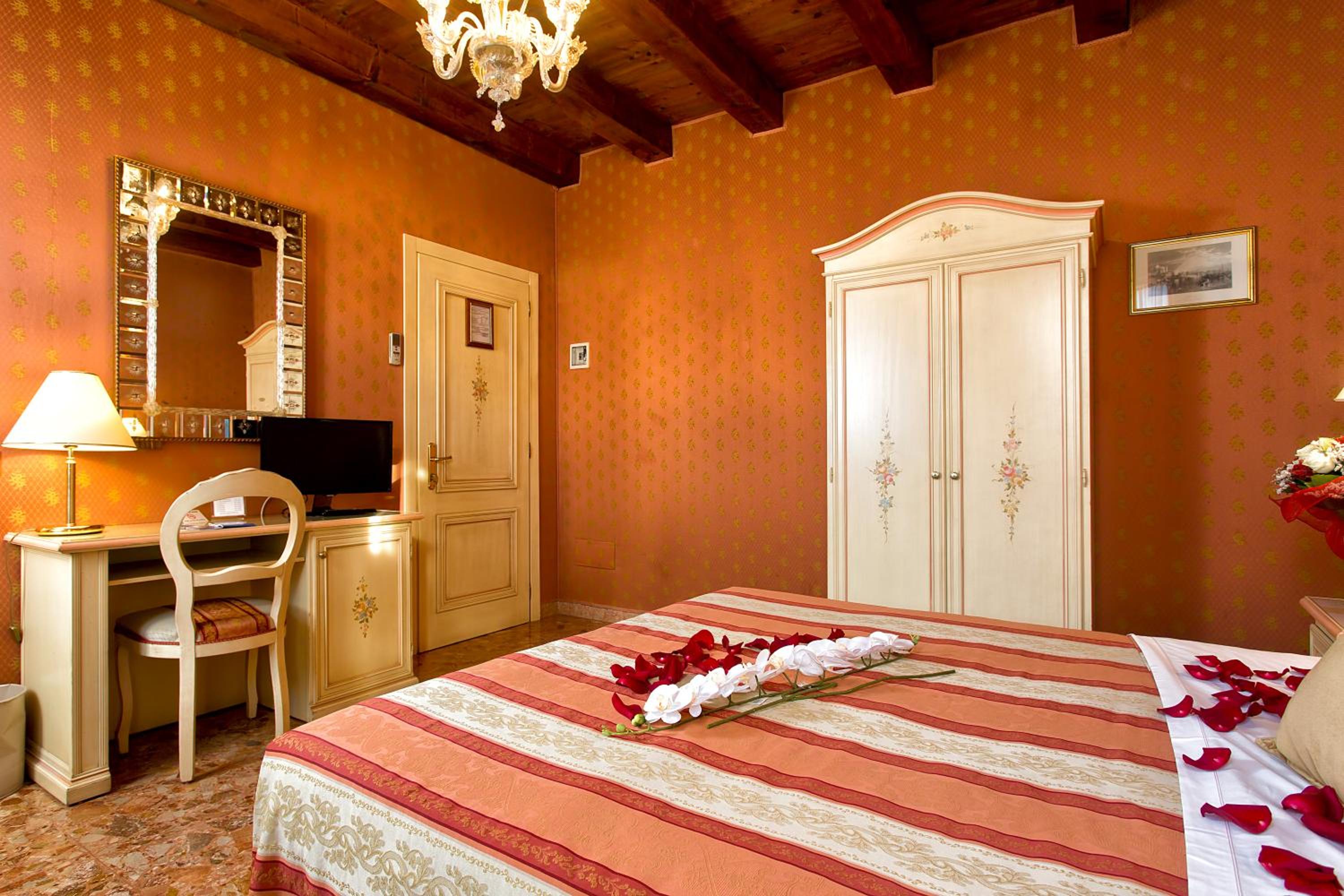 Comfort Double Room - Photo 16