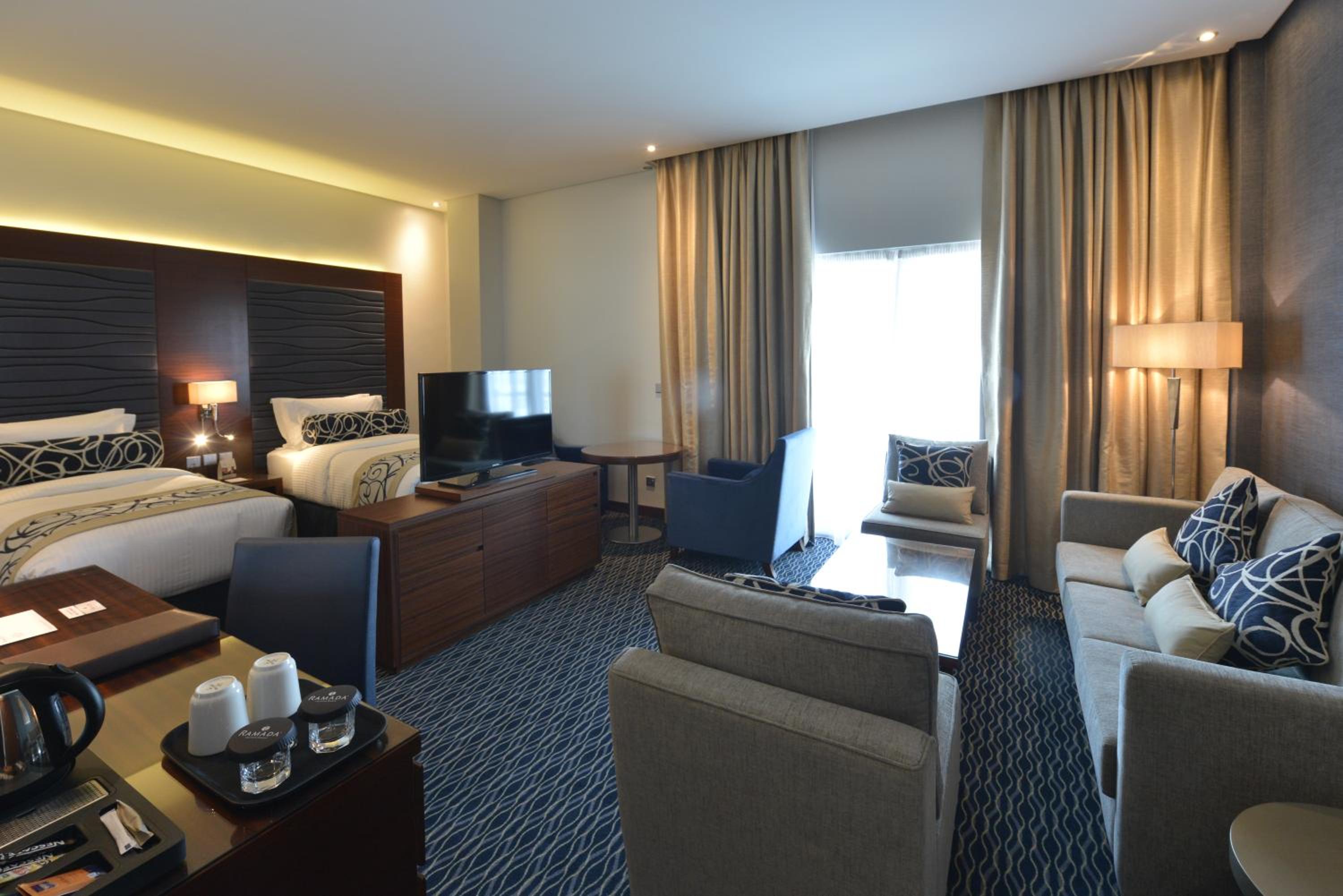 Business Twin Suite - Non Smoking