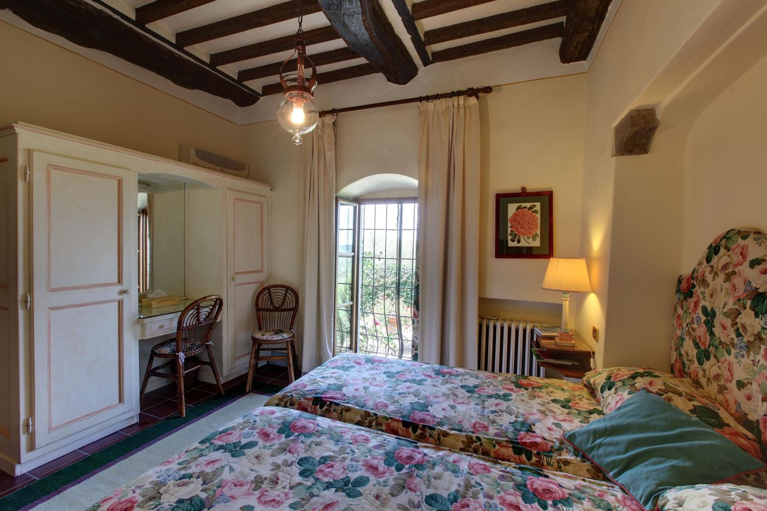 Classic Double Room - Photo 2