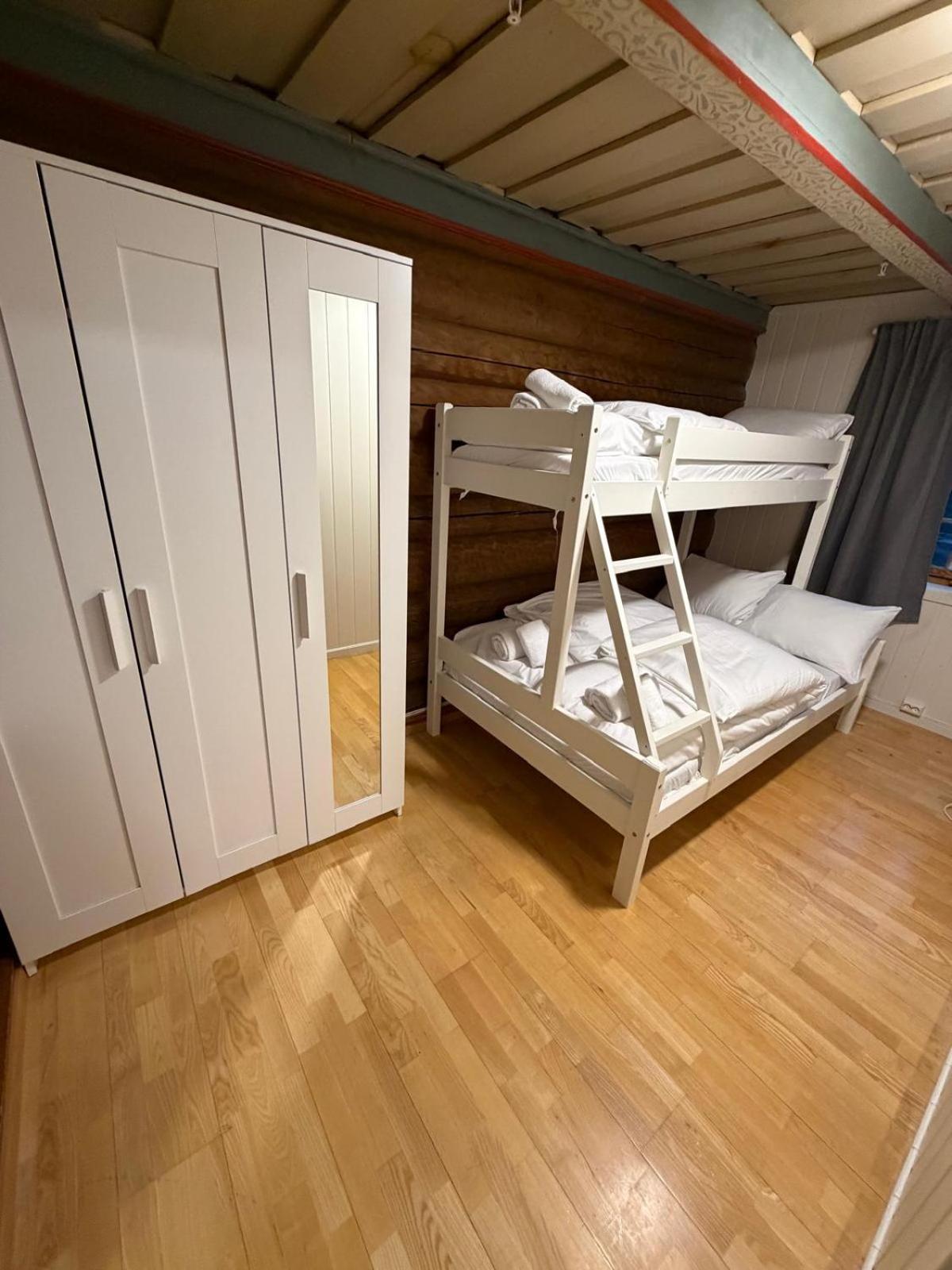 Two-Bedroom Deluxe Apartment photo 1