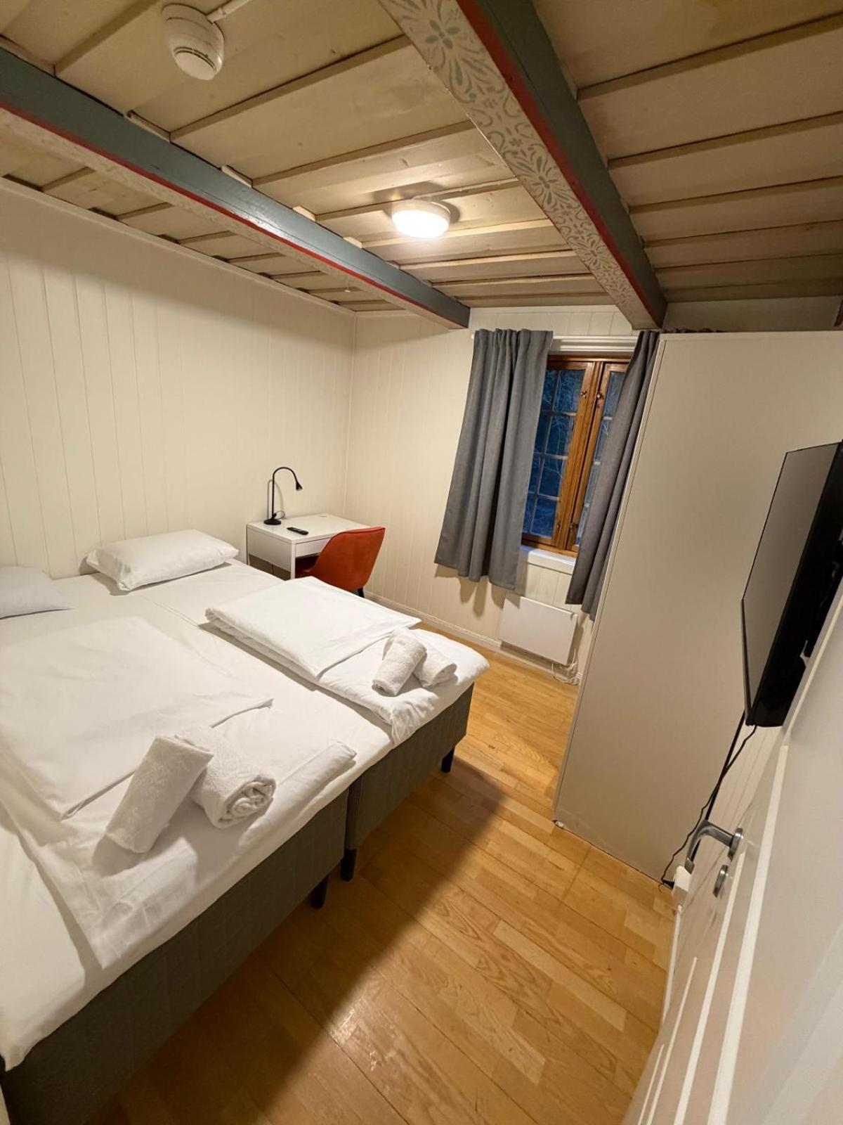 Two-Bedroom Deluxe Apartment